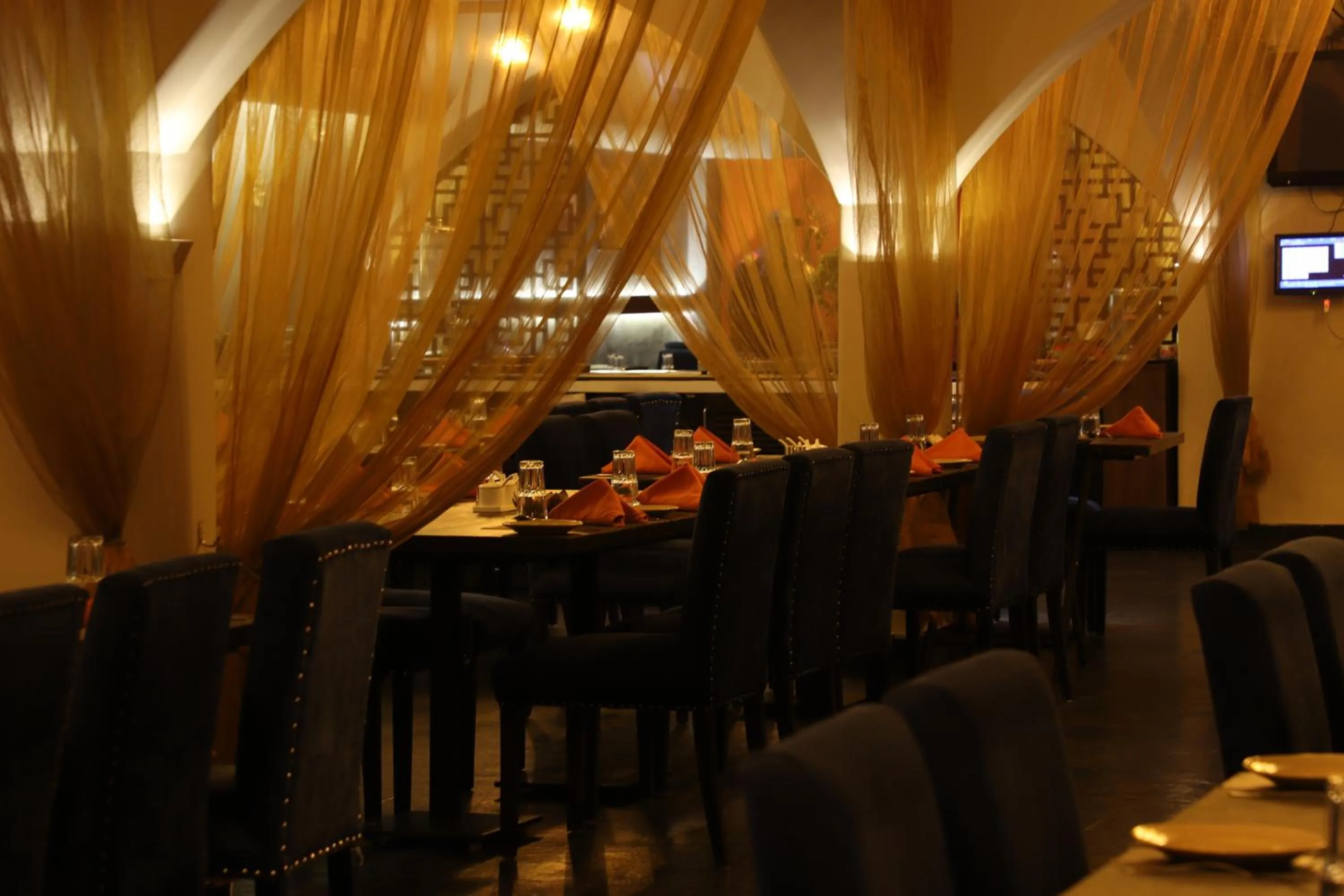 Restaurant/places to eat in The Purple Leaf Hotels