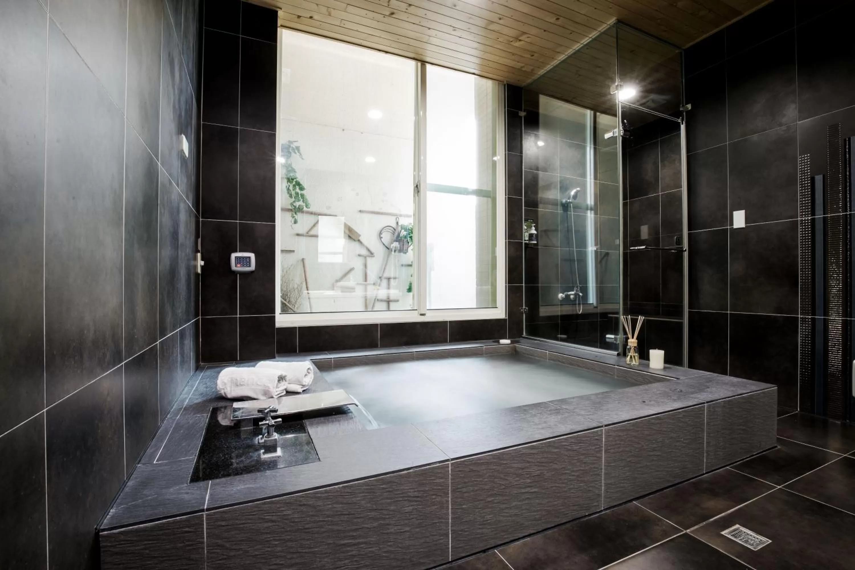 Bathroom in Duo Romance Hotel