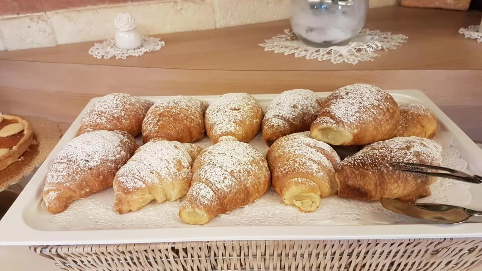 Buffet breakfast in Abalon Pompei Resort