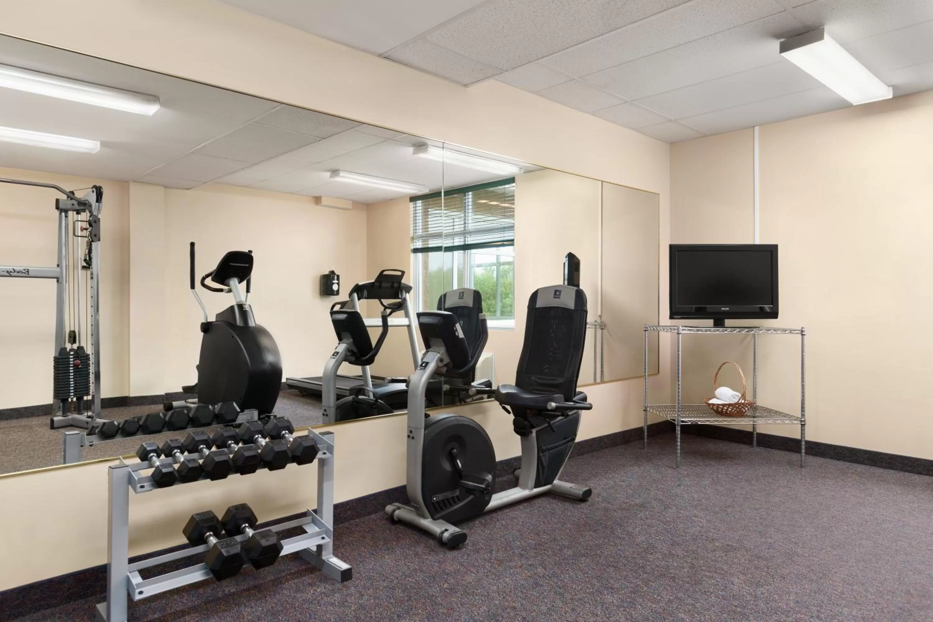 Fitness centre/facilities in Days Inn by Wyndham Oromocto Conference Centre