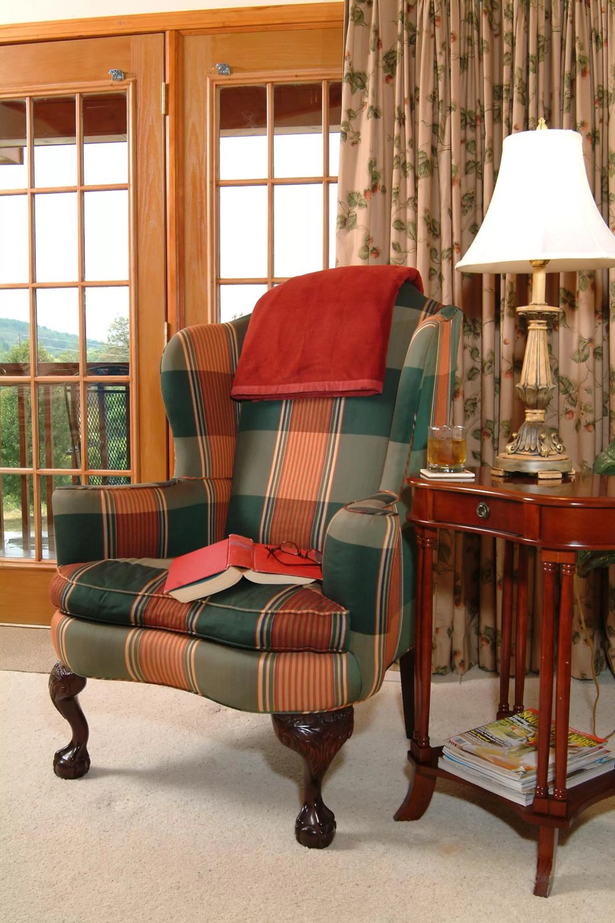 Seating Area in Berry Springs Lodge