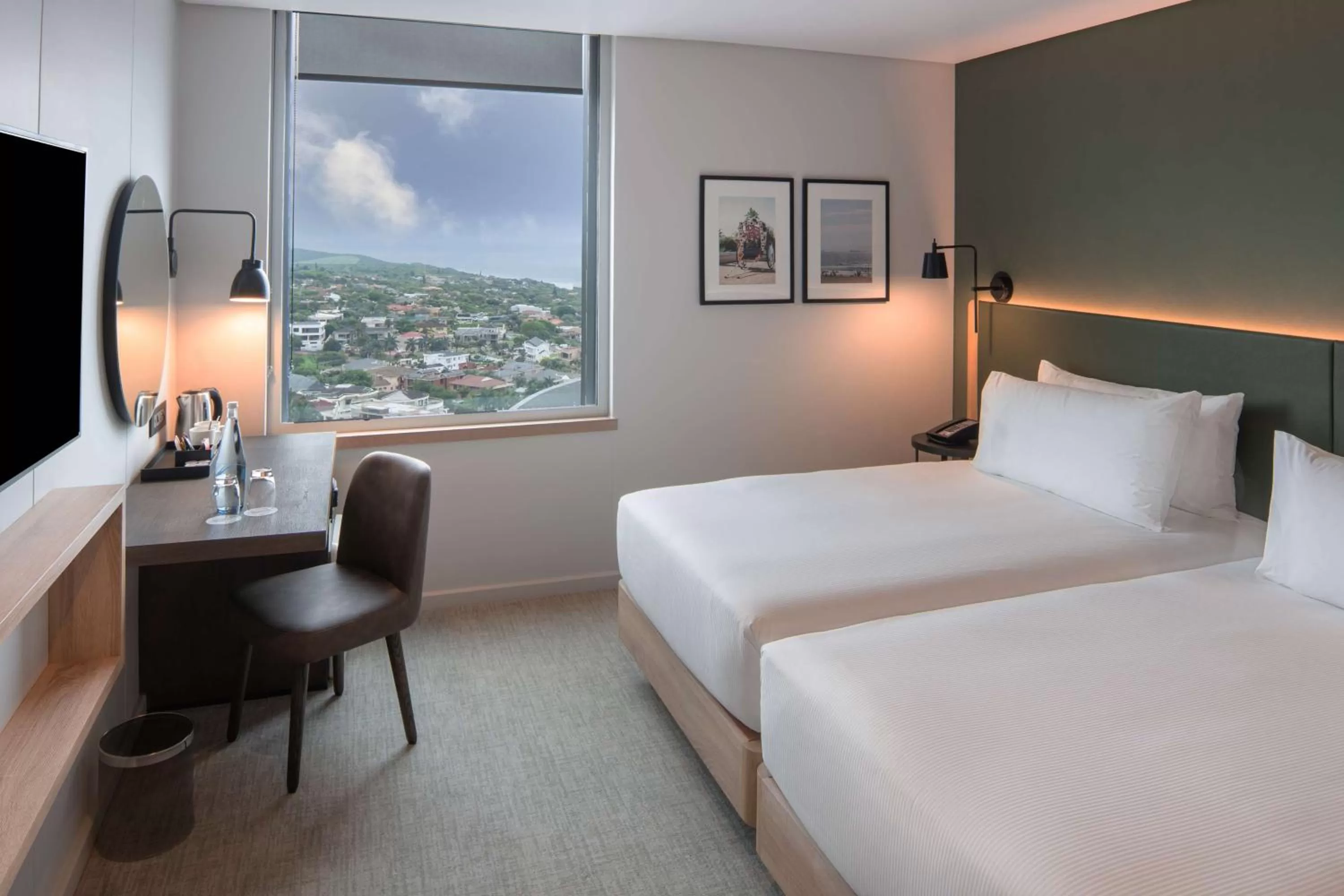 Bed in Hilton Garden Inn Umhlanga Arch