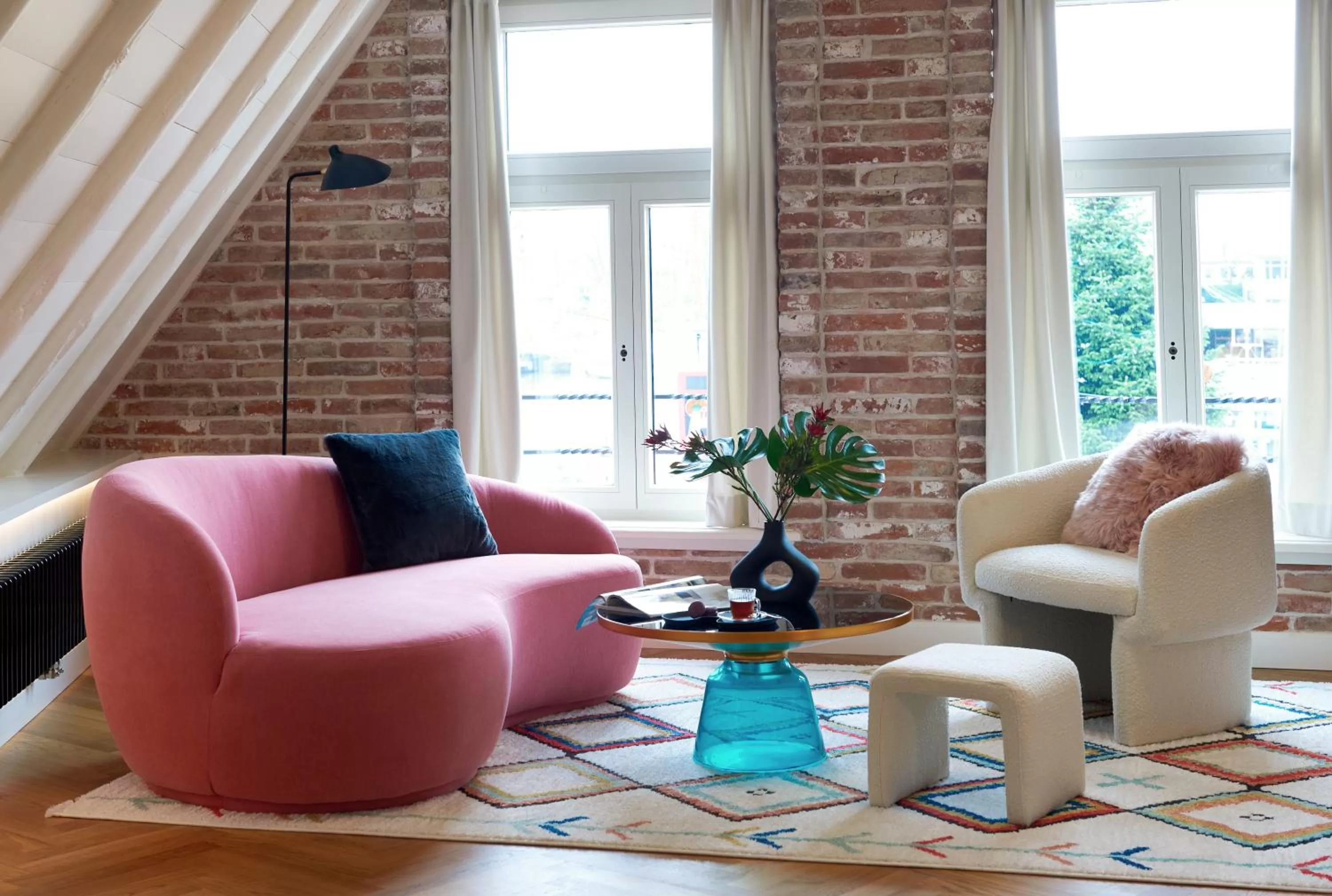 Property building in Five Rooms