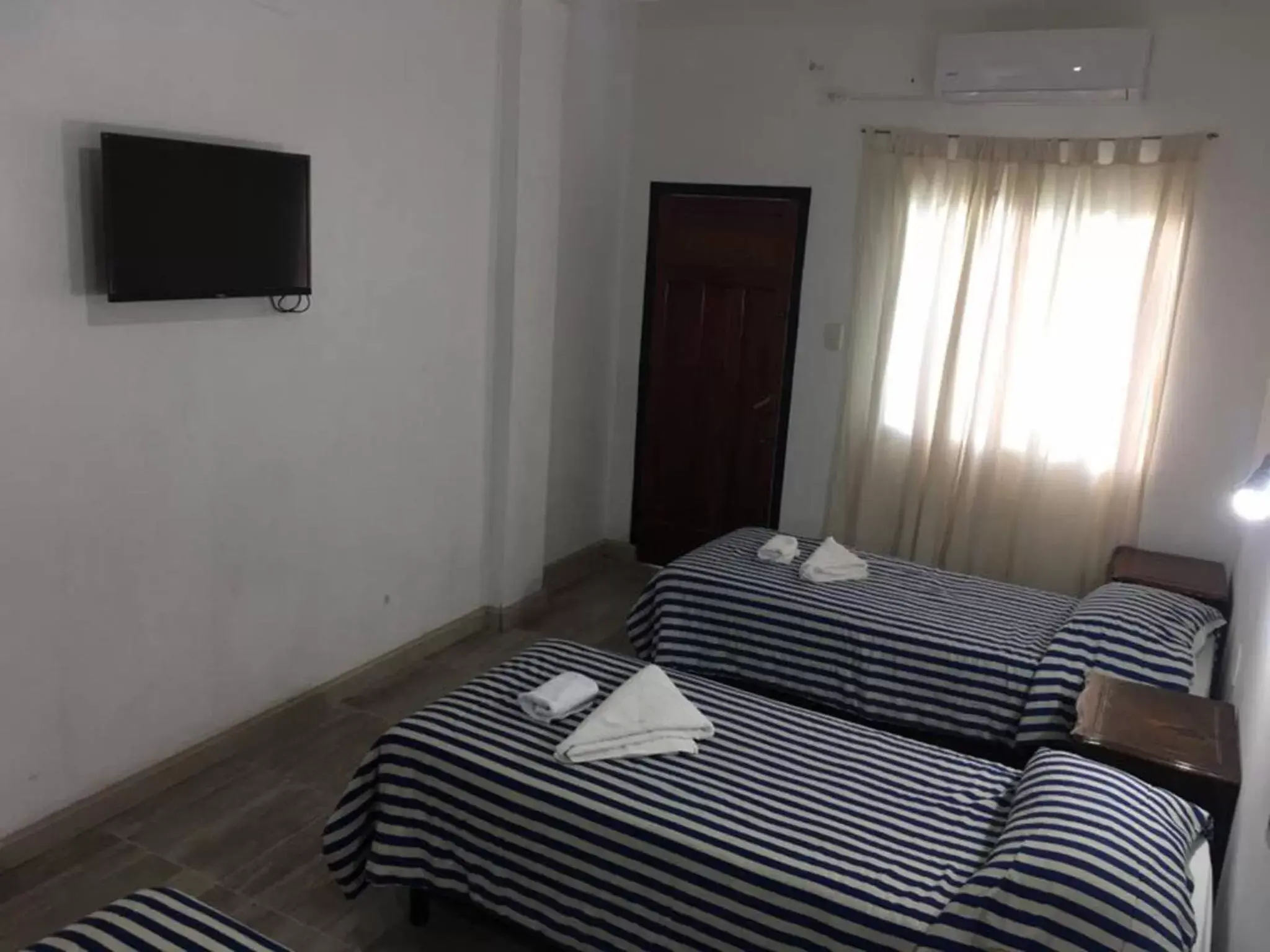 Double Room in Hotel Mar Del Plata Double Room in Hotel Mar Del Plata