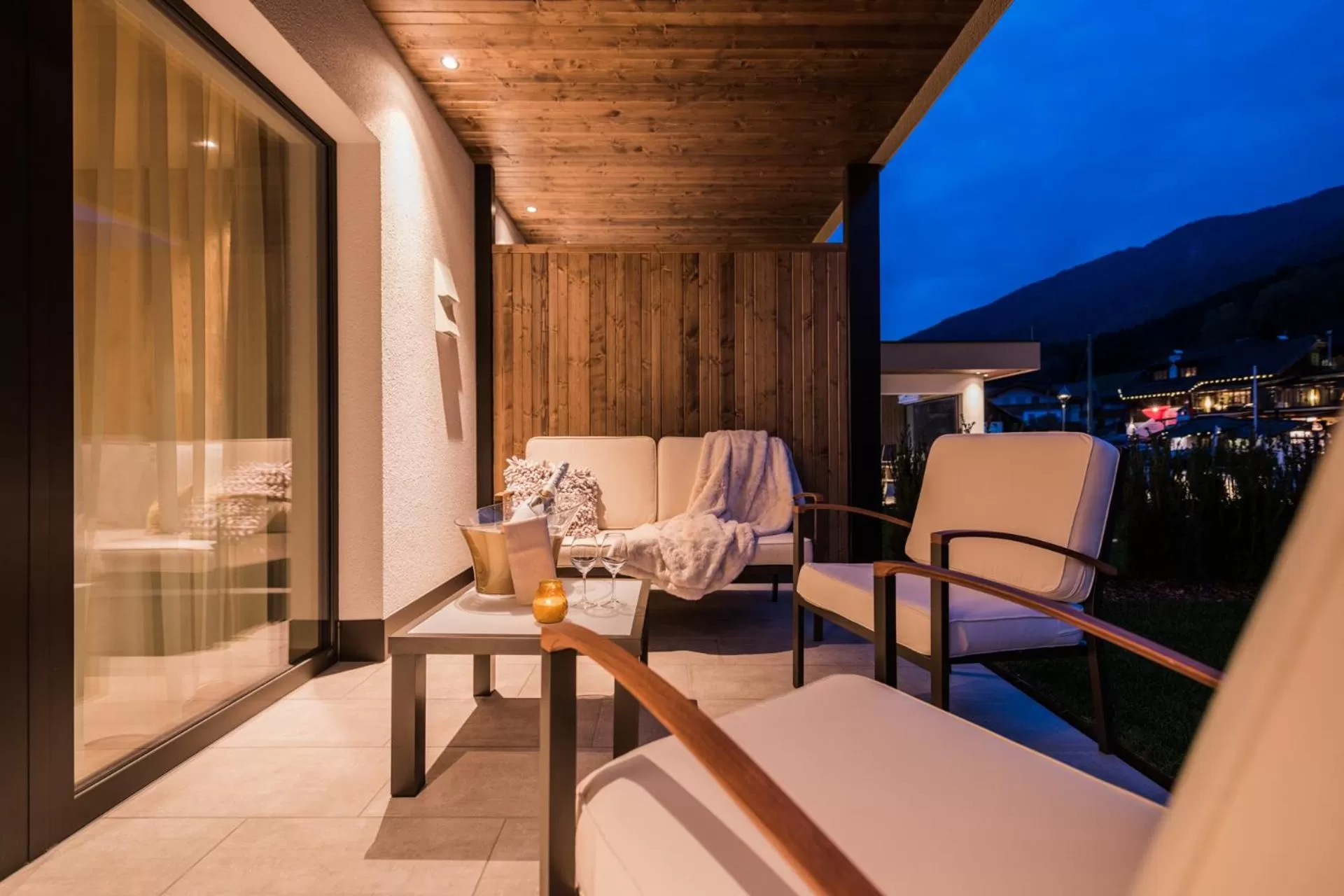 BBQ facilities in K1 Mountain Chalet - Luxury Apartements