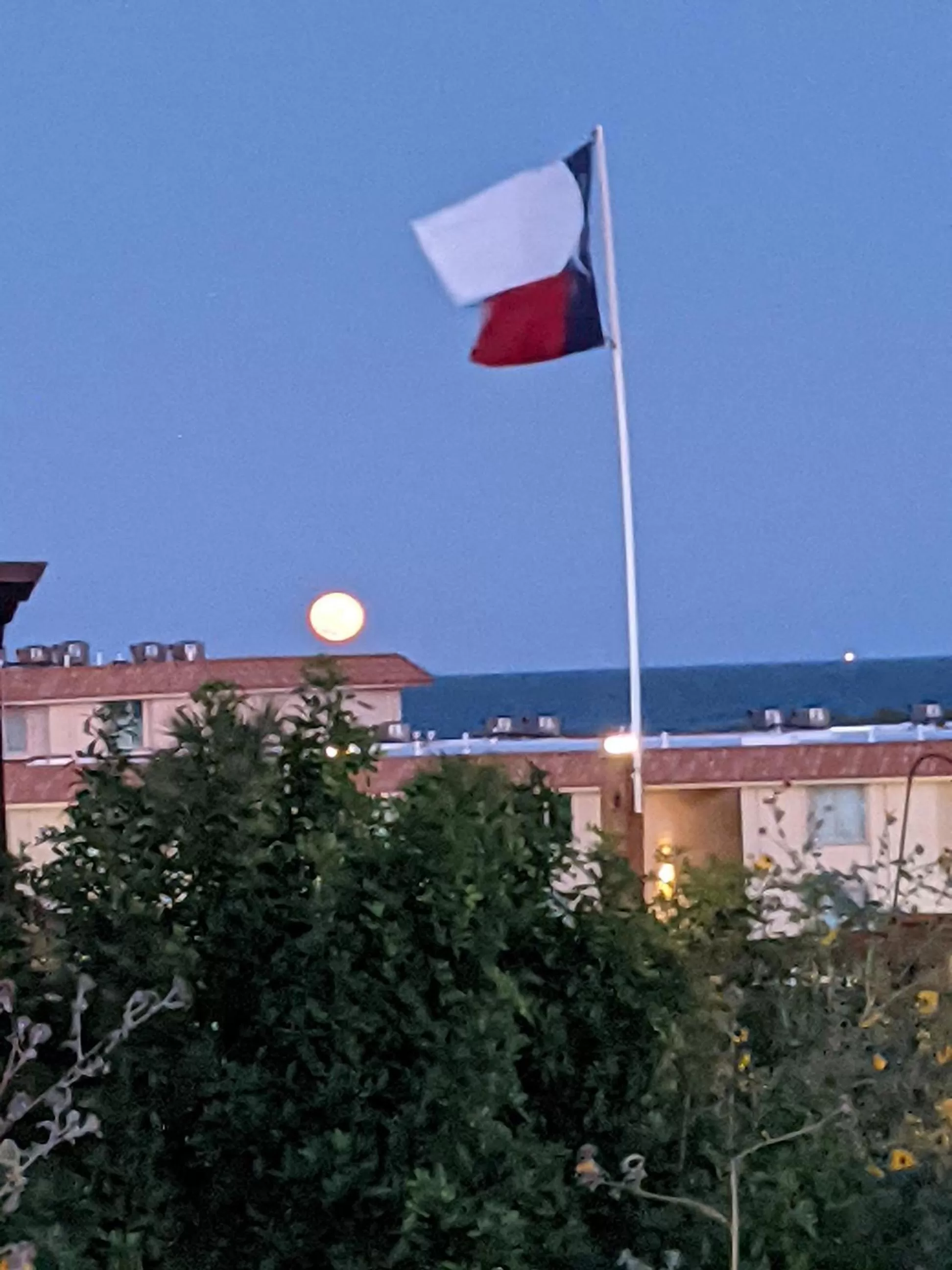 Patio in Belles Sea Inn