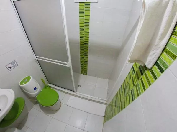 Bathroom in Casa Royal Palm Inn