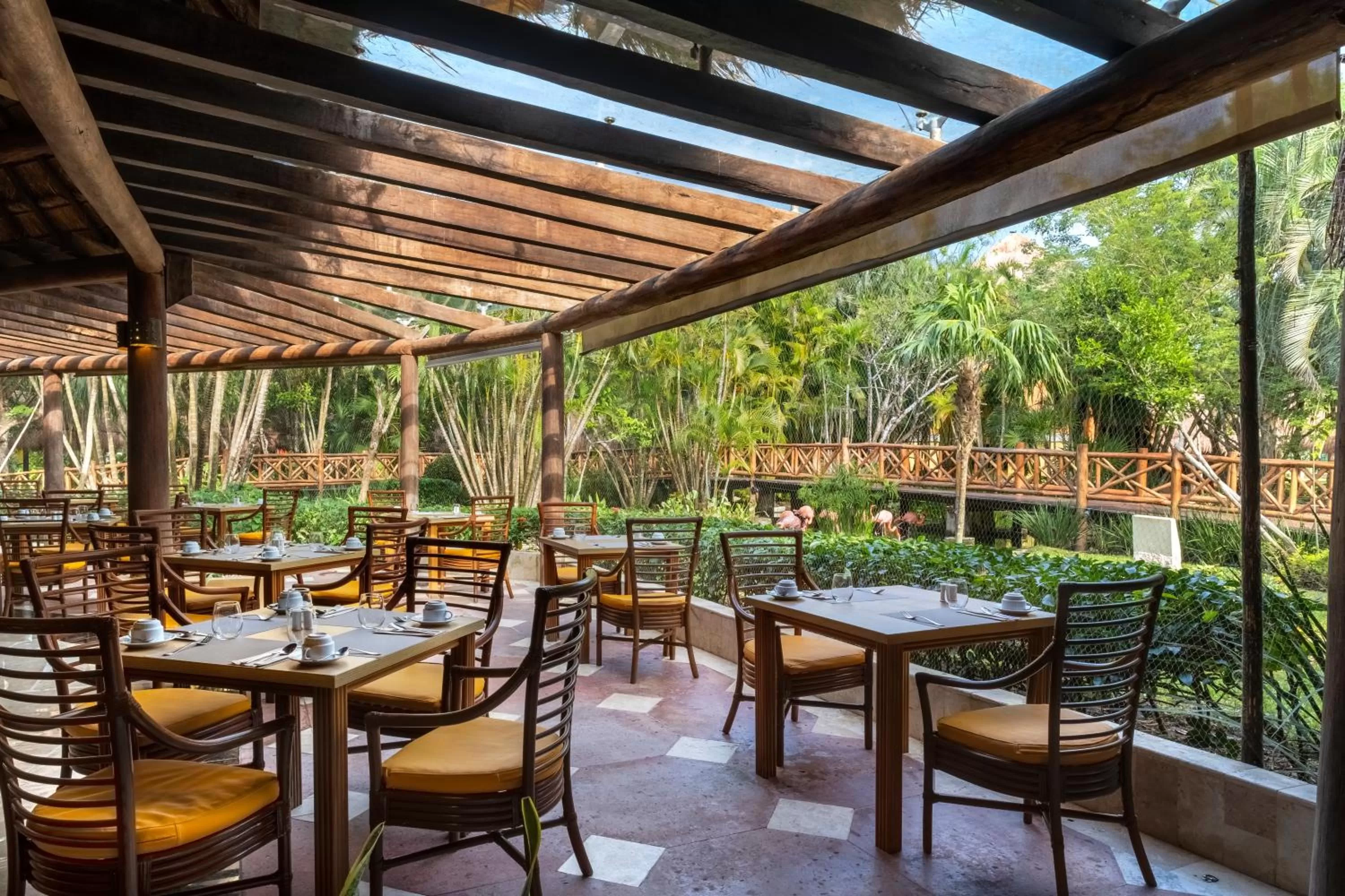 Restaurant/places to eat in Iberostar Waves Cozumel - All Inclusive