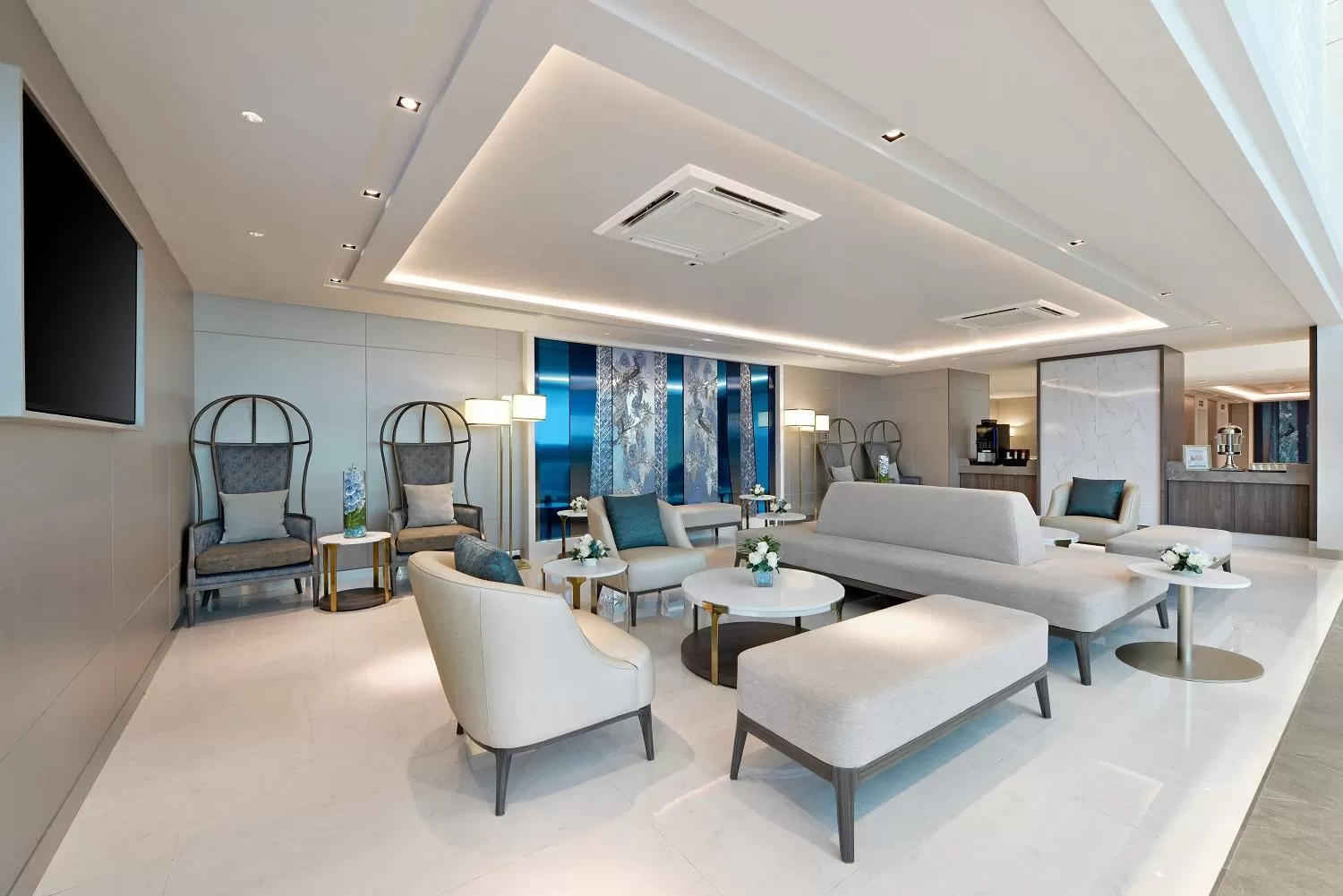 Lobby or reception in Centre Point Hotel Terminal21 Korat