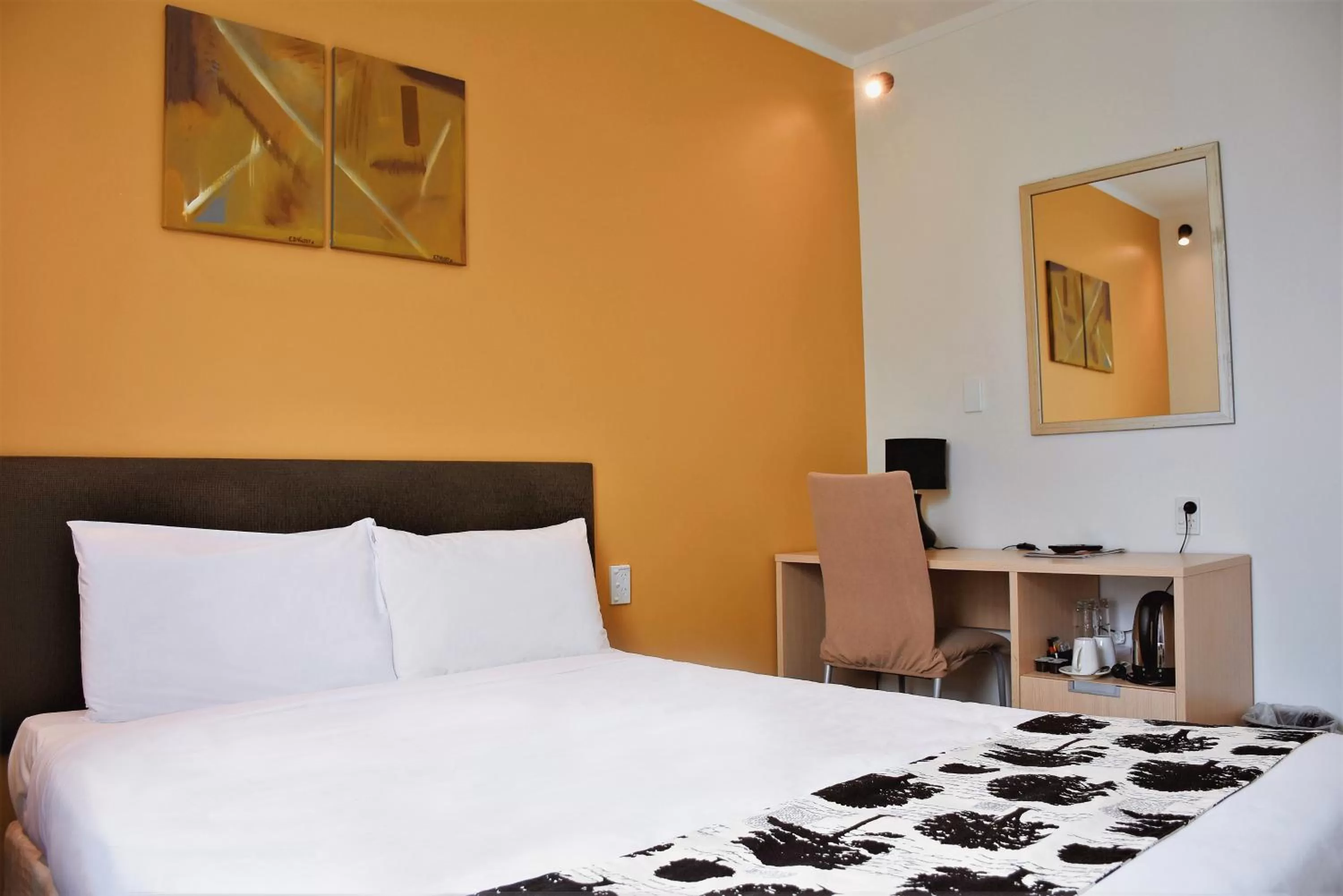 Standard Studio in Parnell Pines Hotel