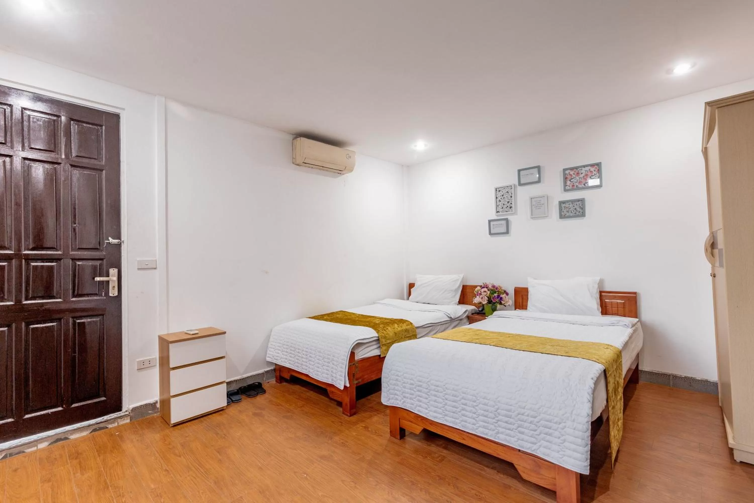 Bed in Hanoi View Legend Hotel