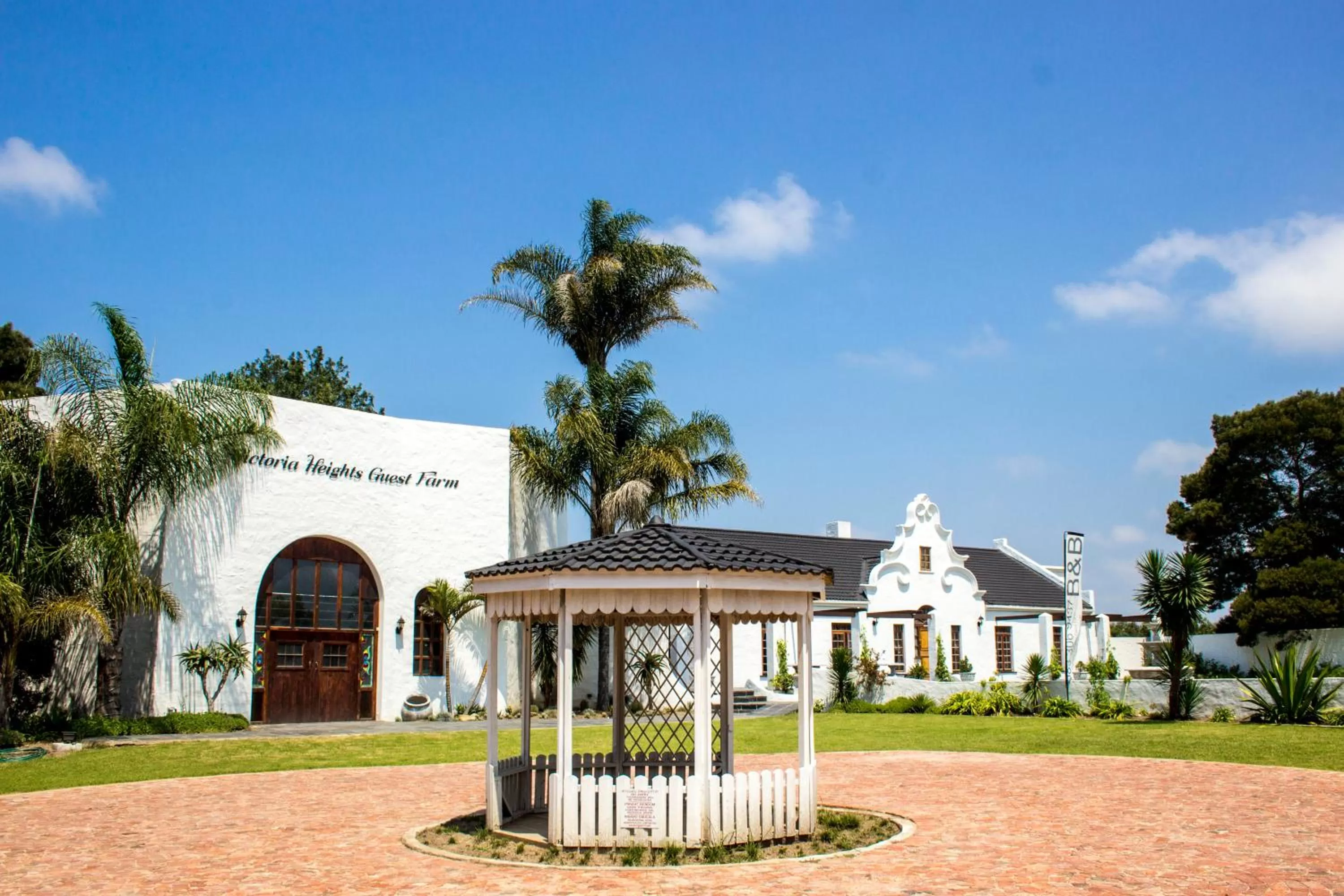 Garden in Victoria Heights B&B