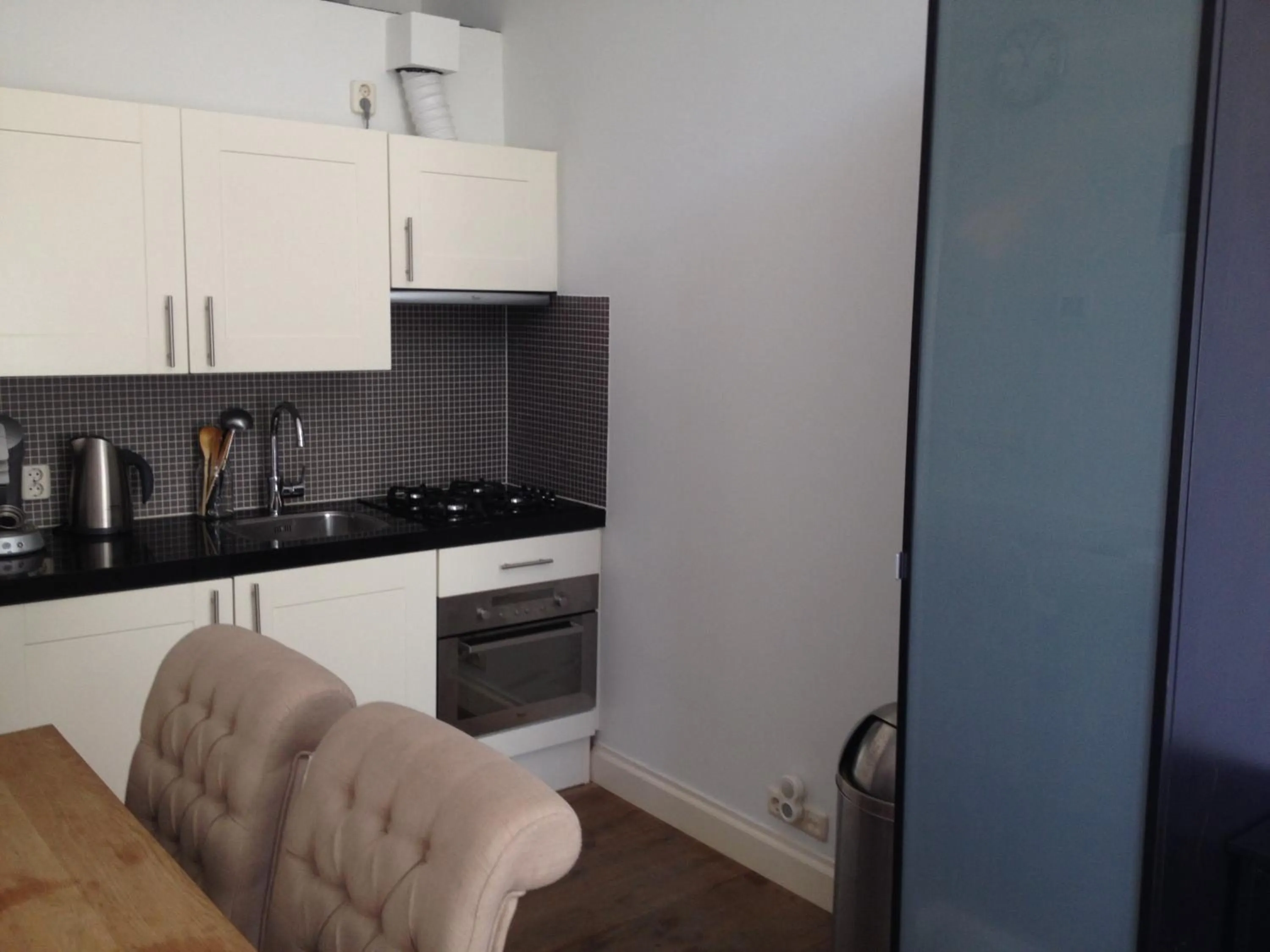 Kitchen or kitchenette in Grand Canal Boutique Hotel