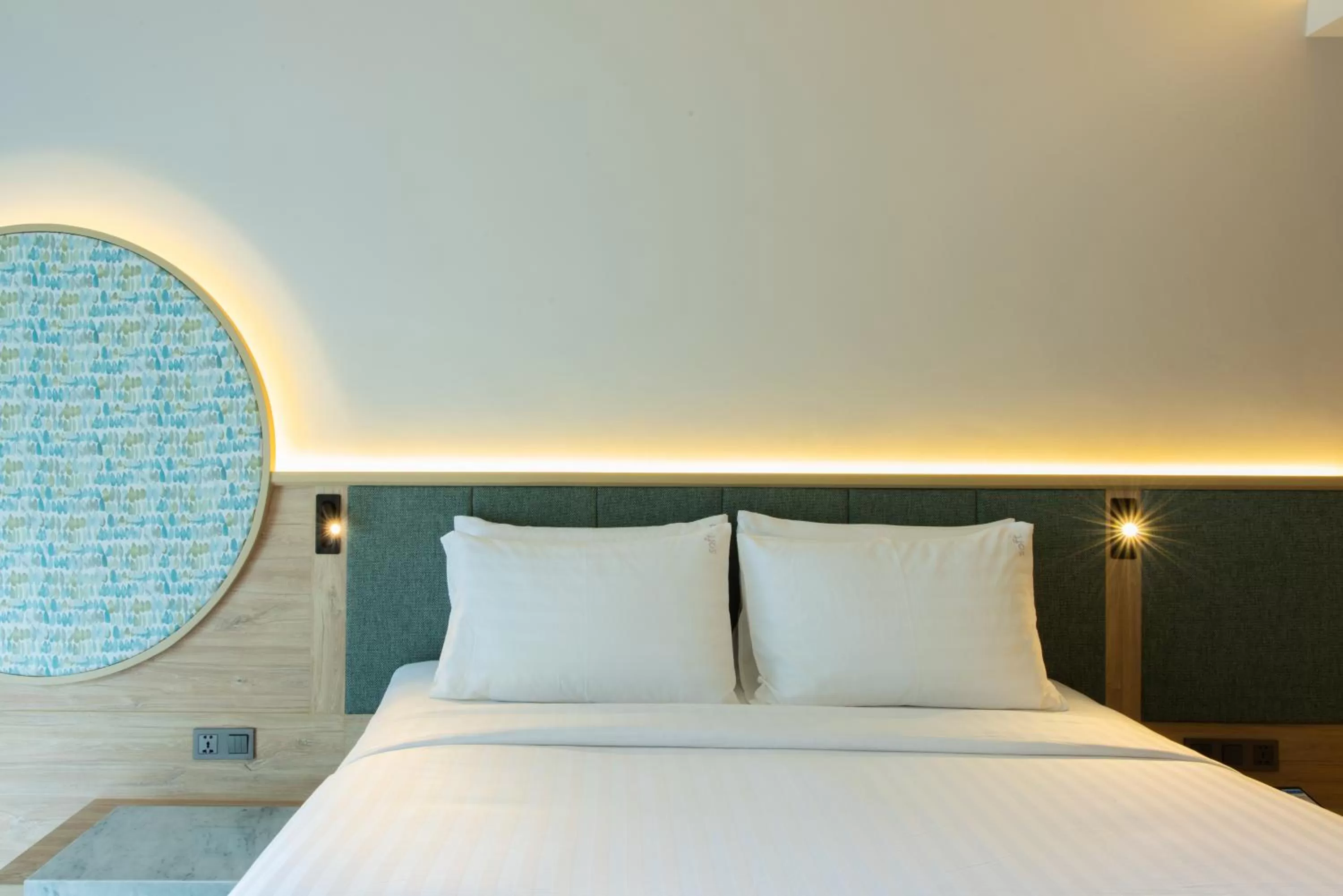 Bed in Holiday Ao Nang Beach Resort, Krabi