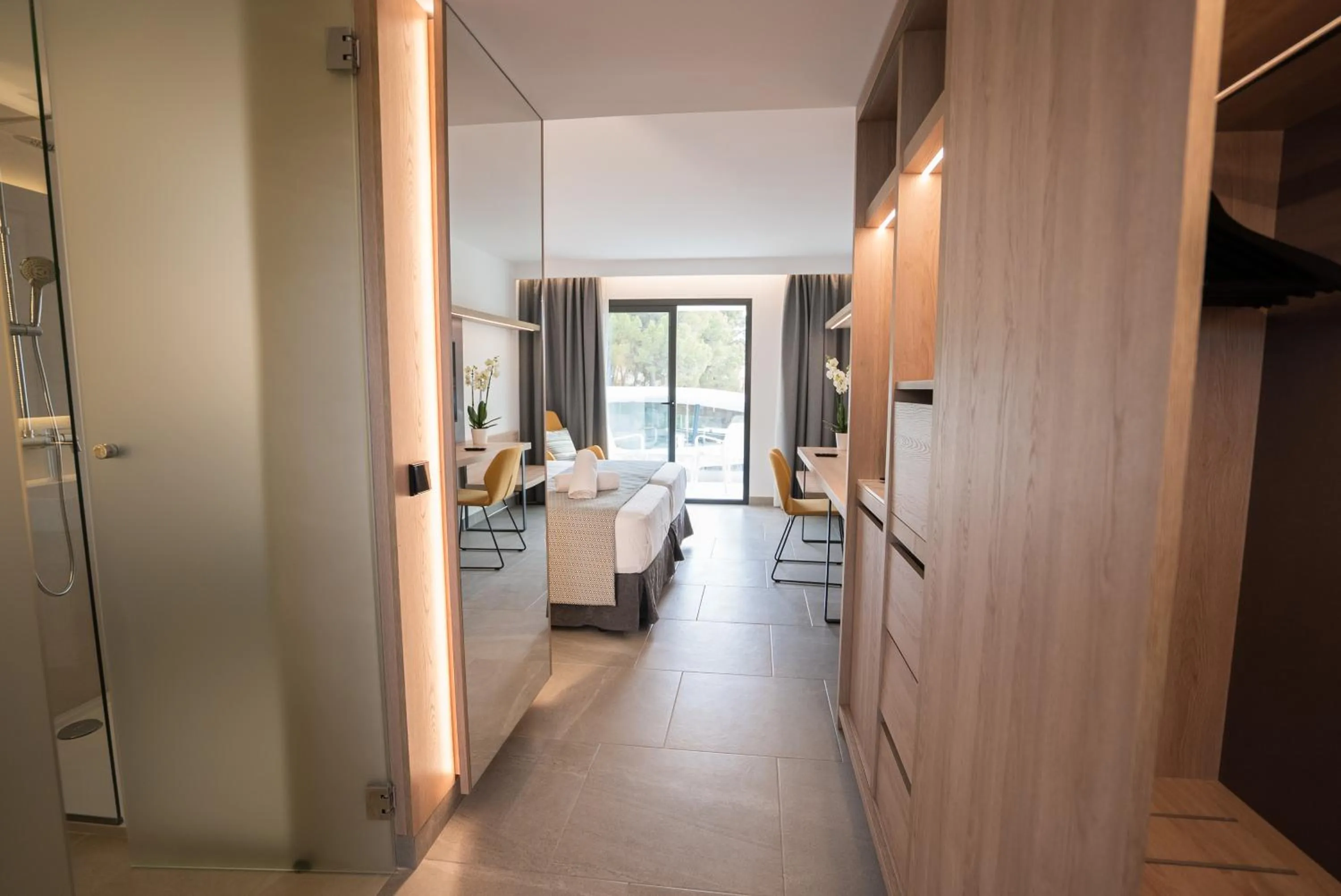 Photo of the whole room in Hotel Morlans Suites - Adults Only