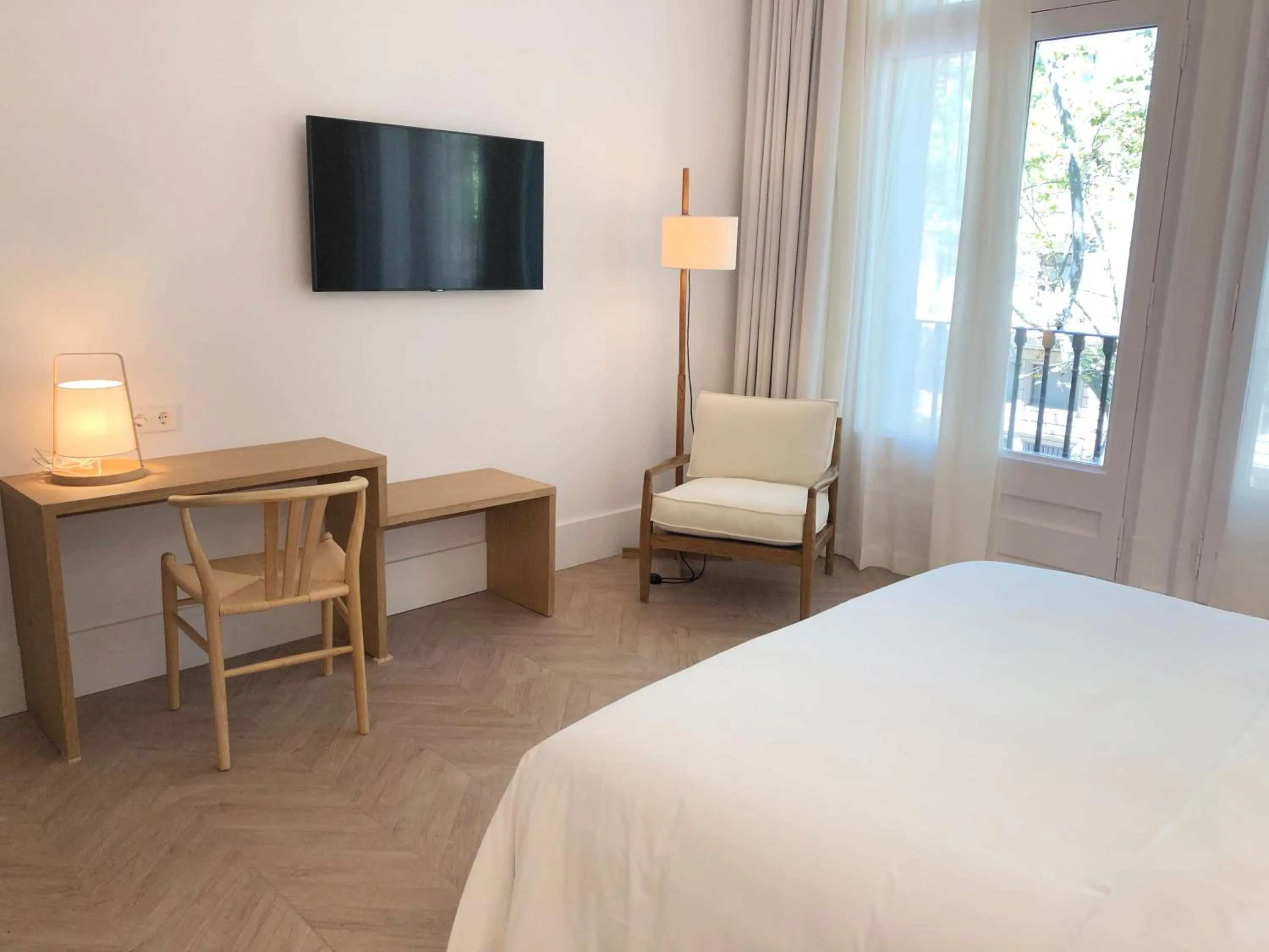 TV and multimedia, Bed in The MO House