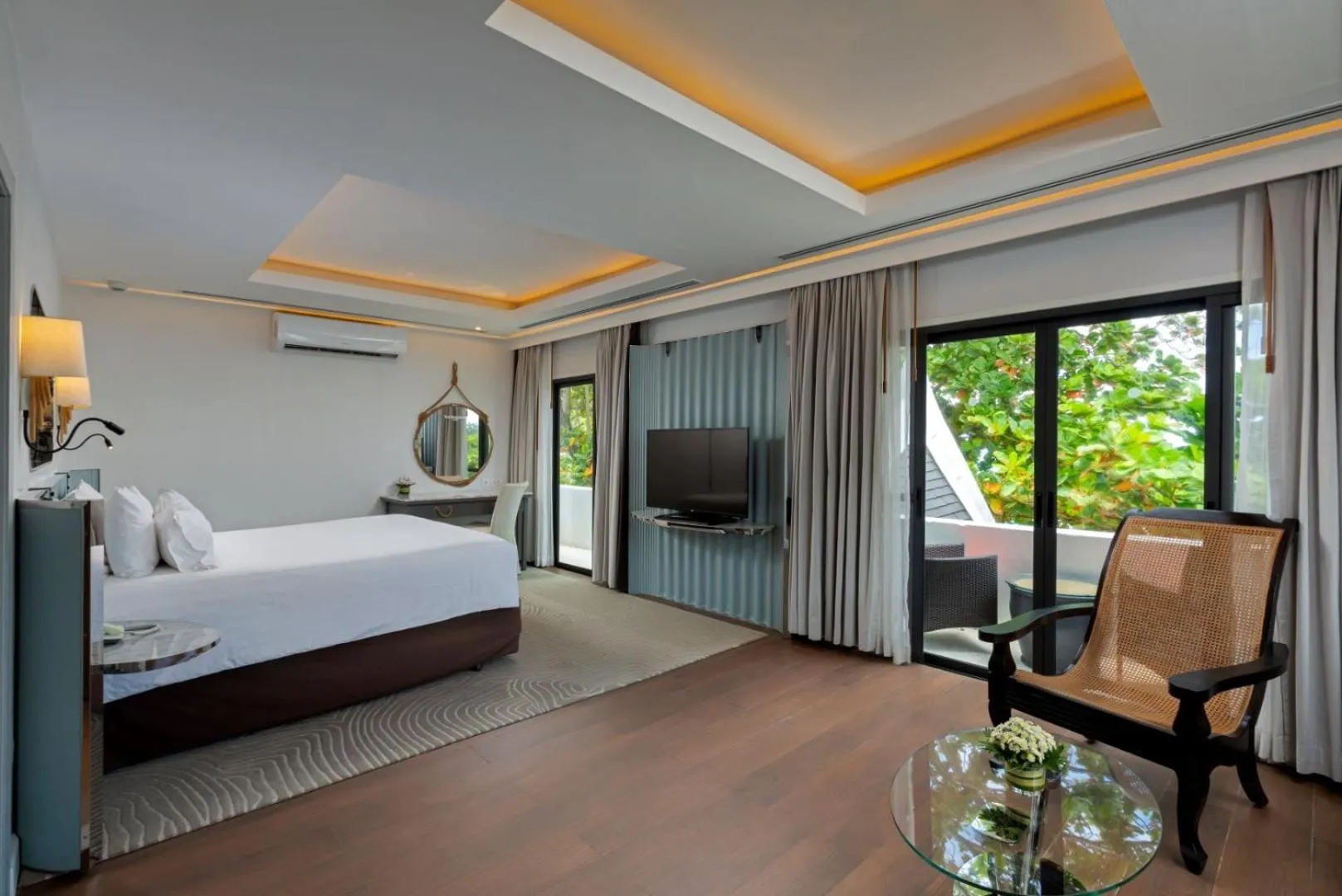 Bed in The Boathouse Phuket-SHA Plus