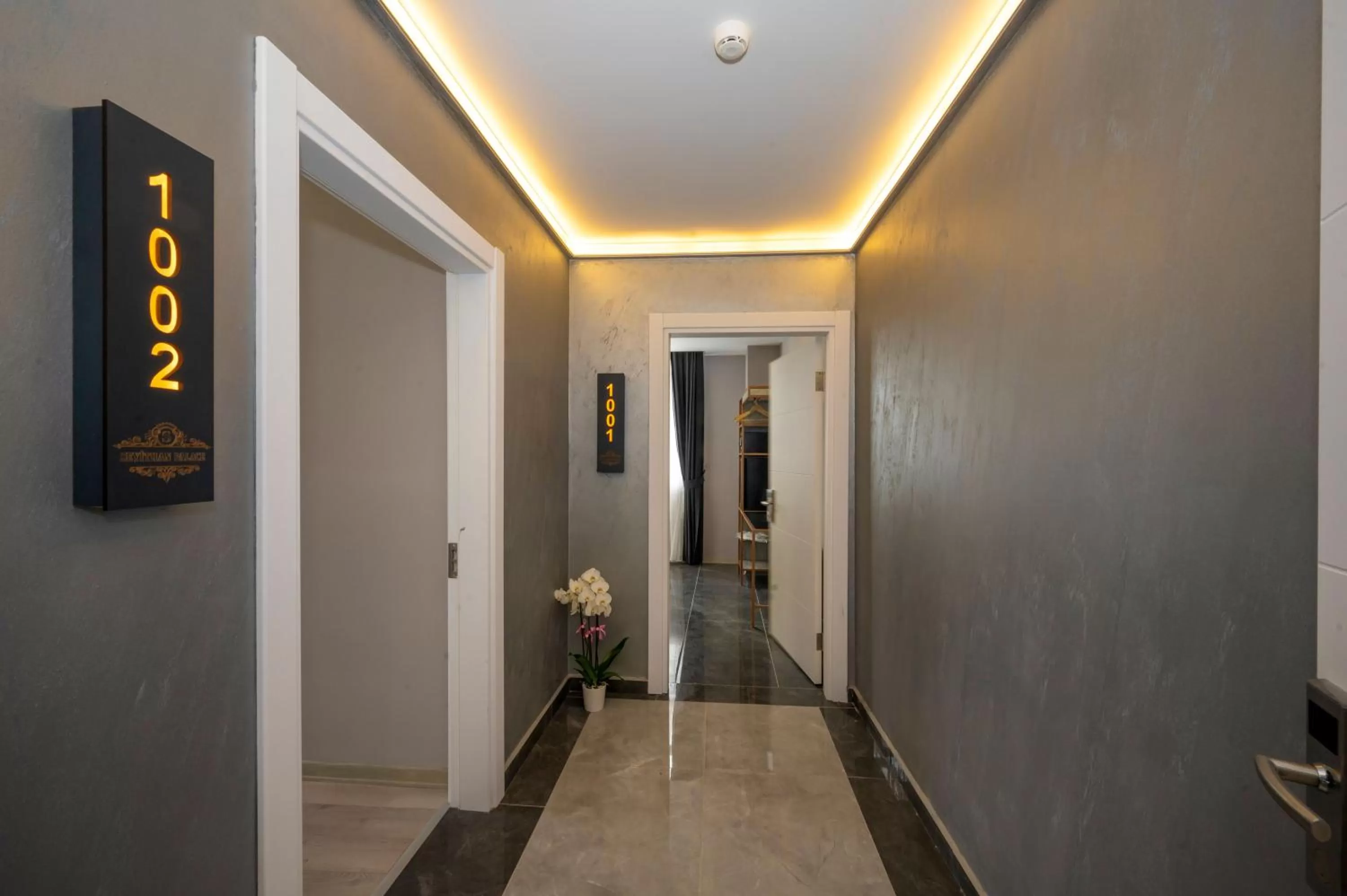 Family in Seyithan Palace Spa Hotel