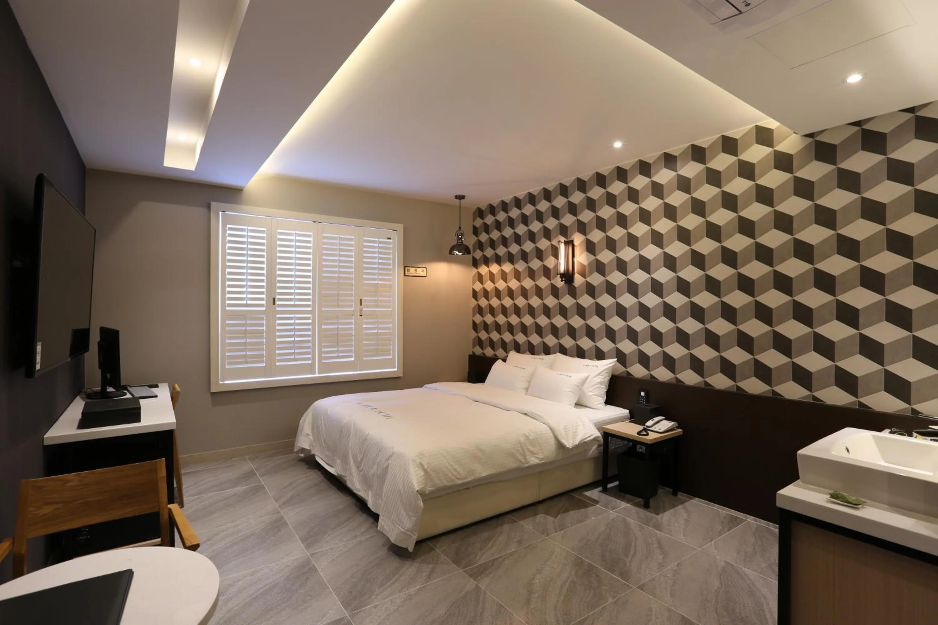 Decorative detail, Bed in Le Idea Hotel Busan Station