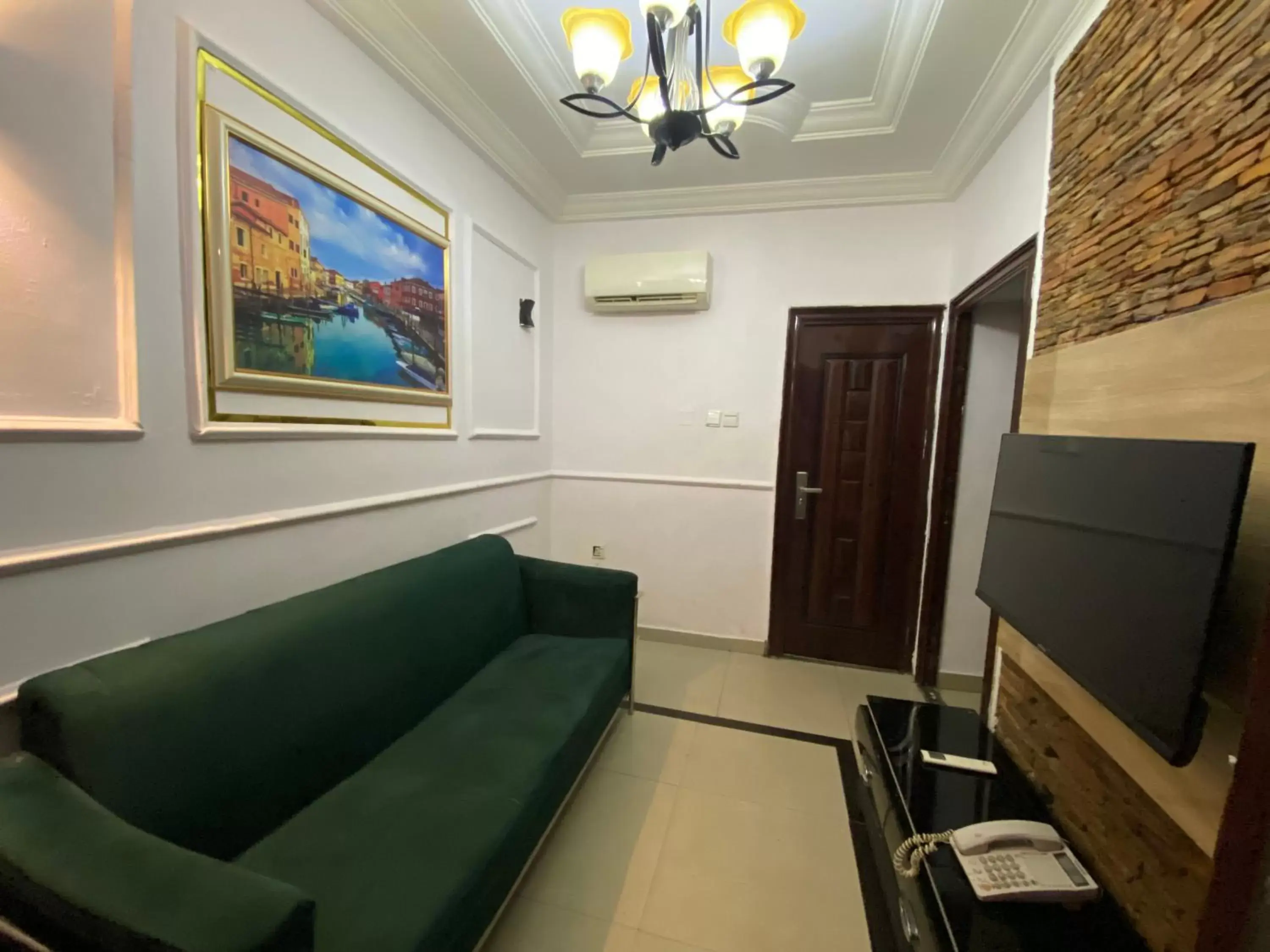 One-Bedroom Apartment in Palazzo Apartments One-Bedroom Apartment in Palazzo Apartments