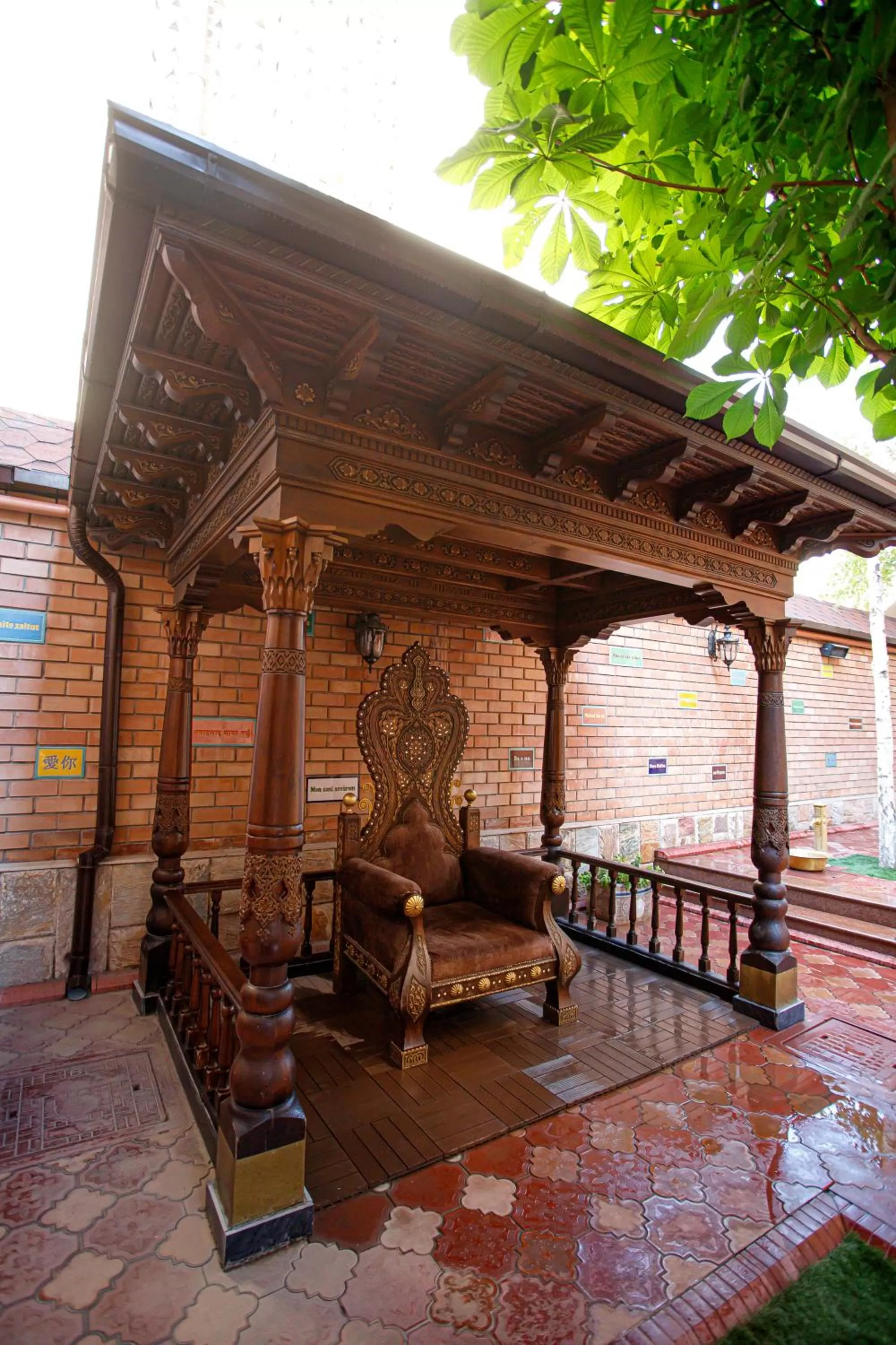 Area and facilities in Ichan Qal'a Premium Class Hotel