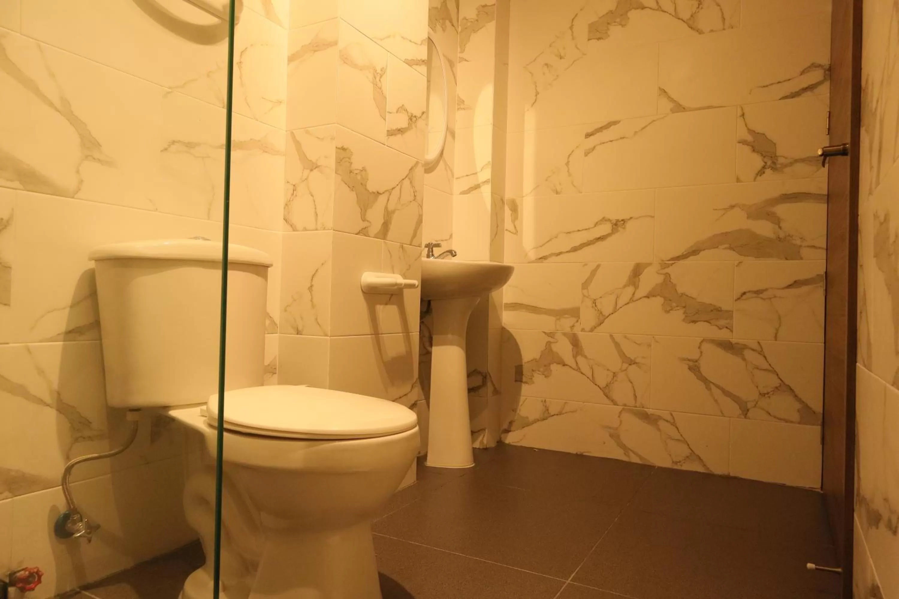 Shower in Hotel Sada