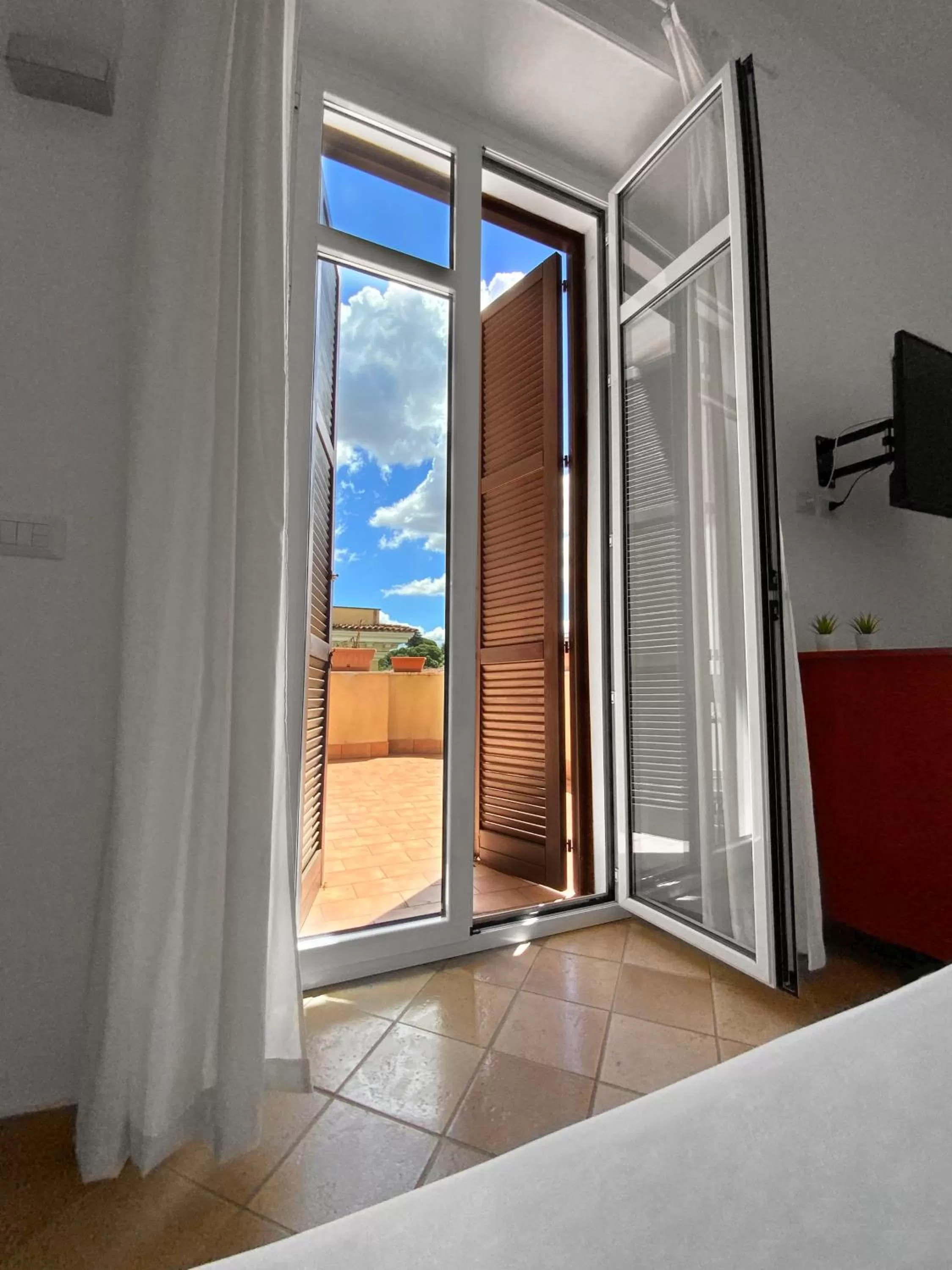 Decorative detail, Bed in Roma Resort Colosseum