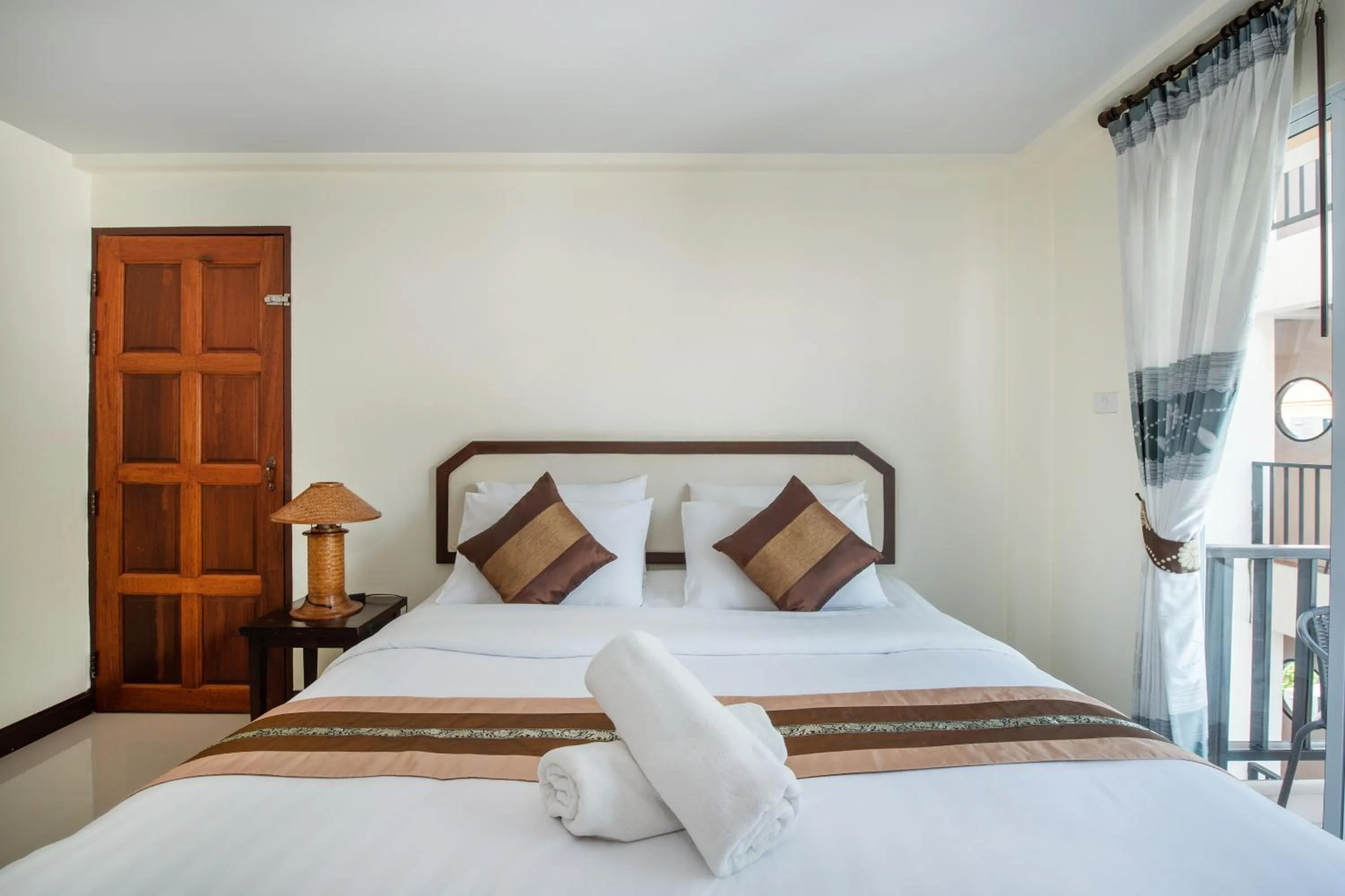 Bed in Manee Cool Mueang