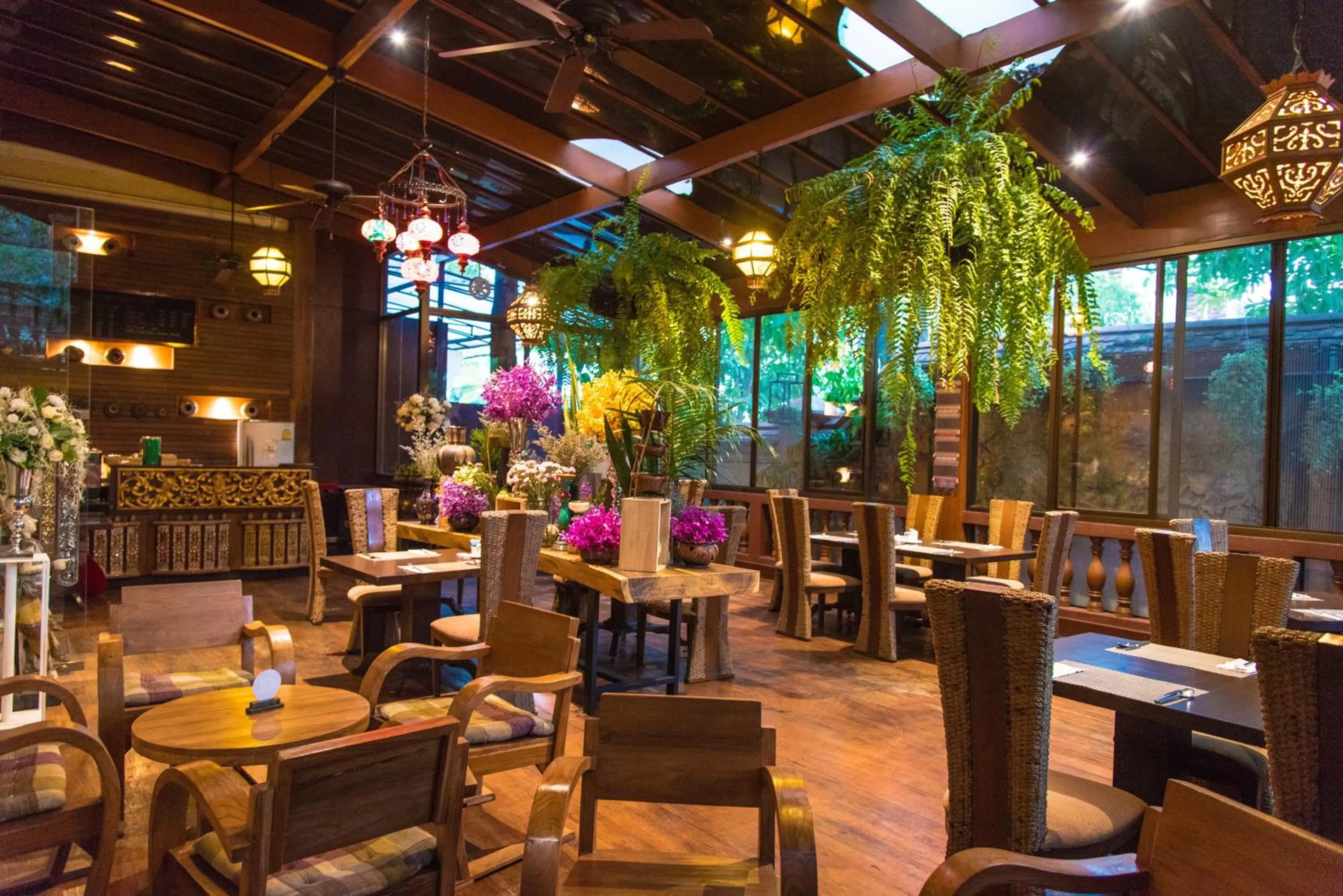 Restaurant/places to eat in Khum Phaya Resort & Spa Boutique Collection
