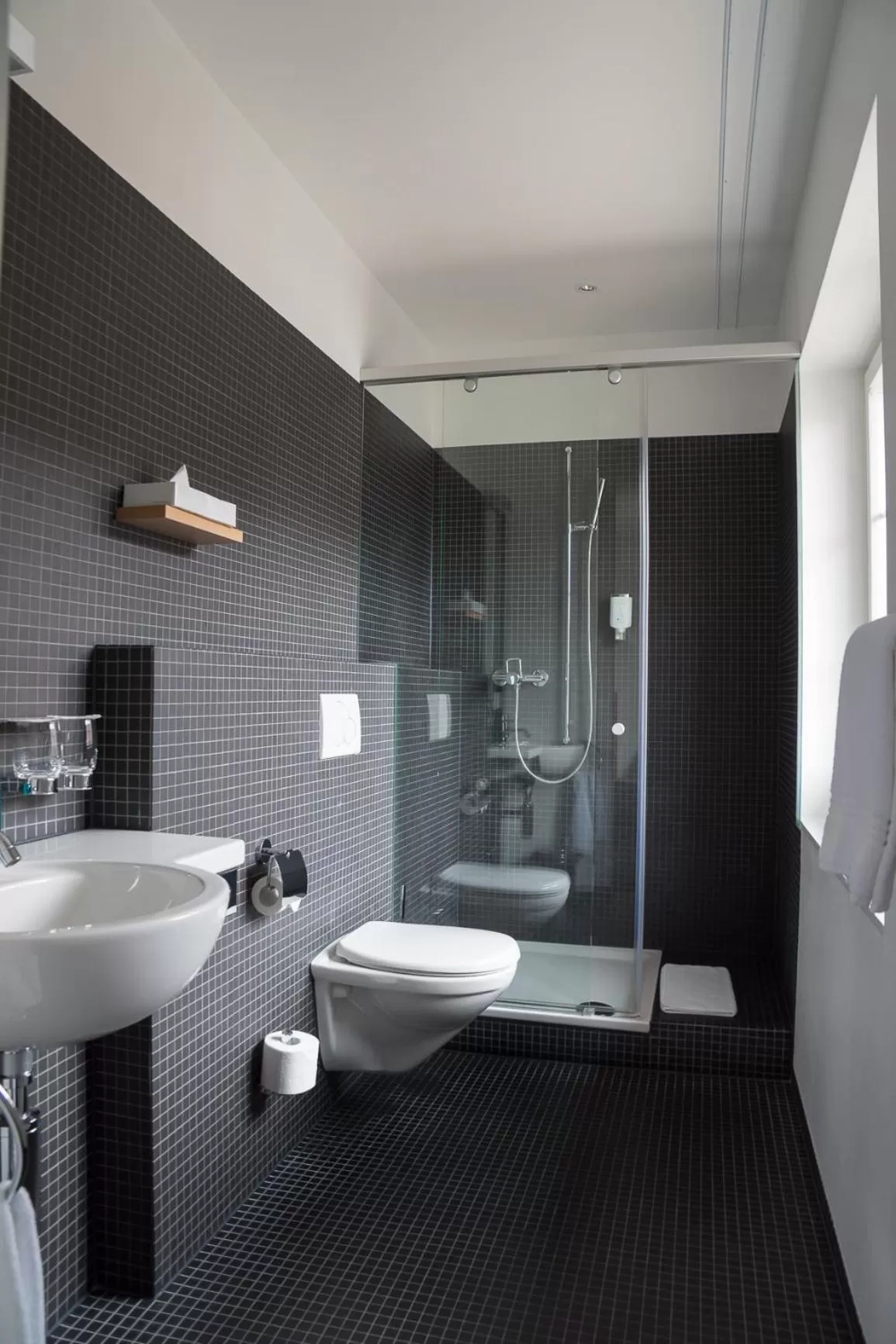 Bathroom in Hotel-Restaurant Löwen