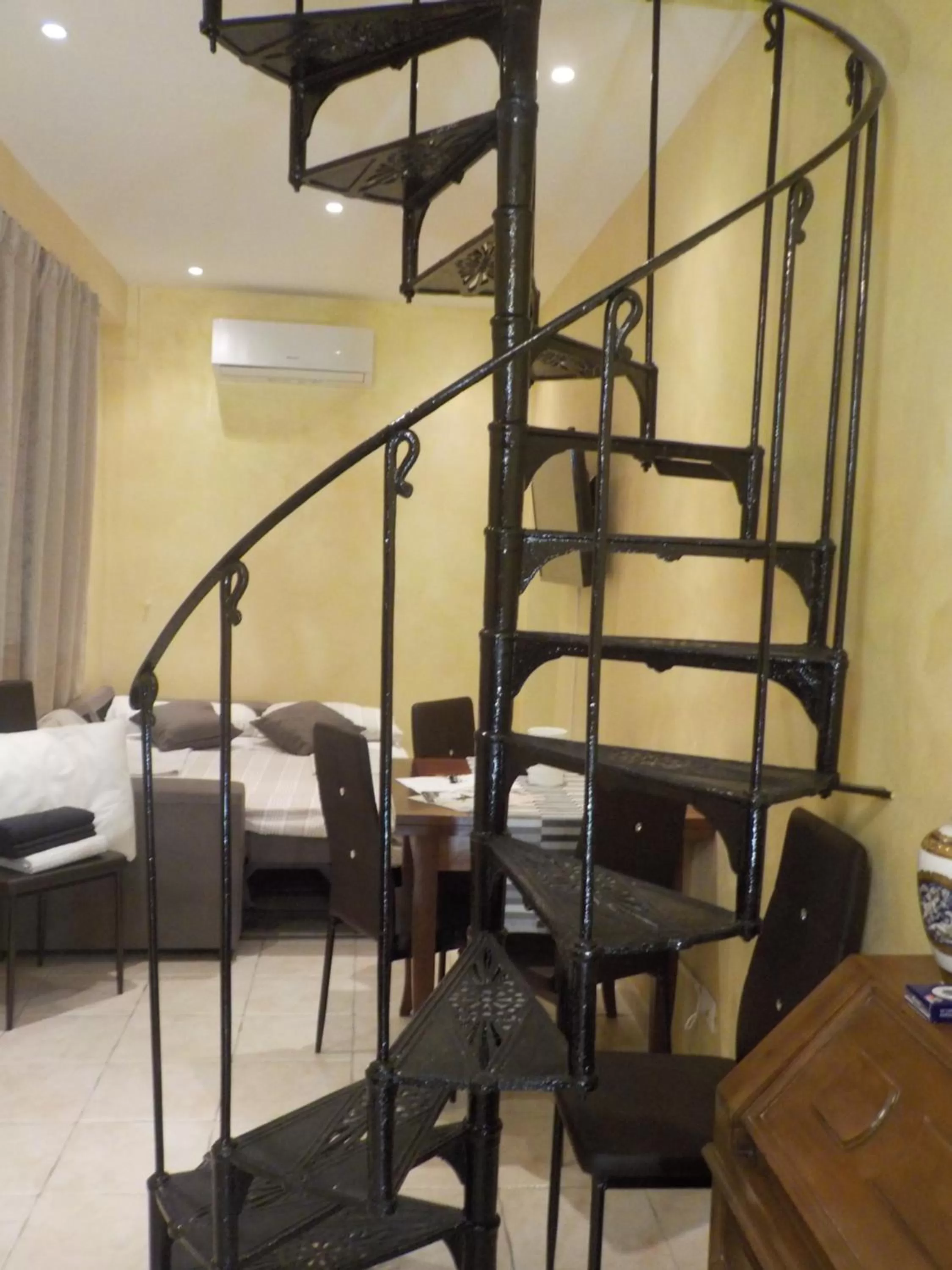 Bed in B&B Roma Royal Residence