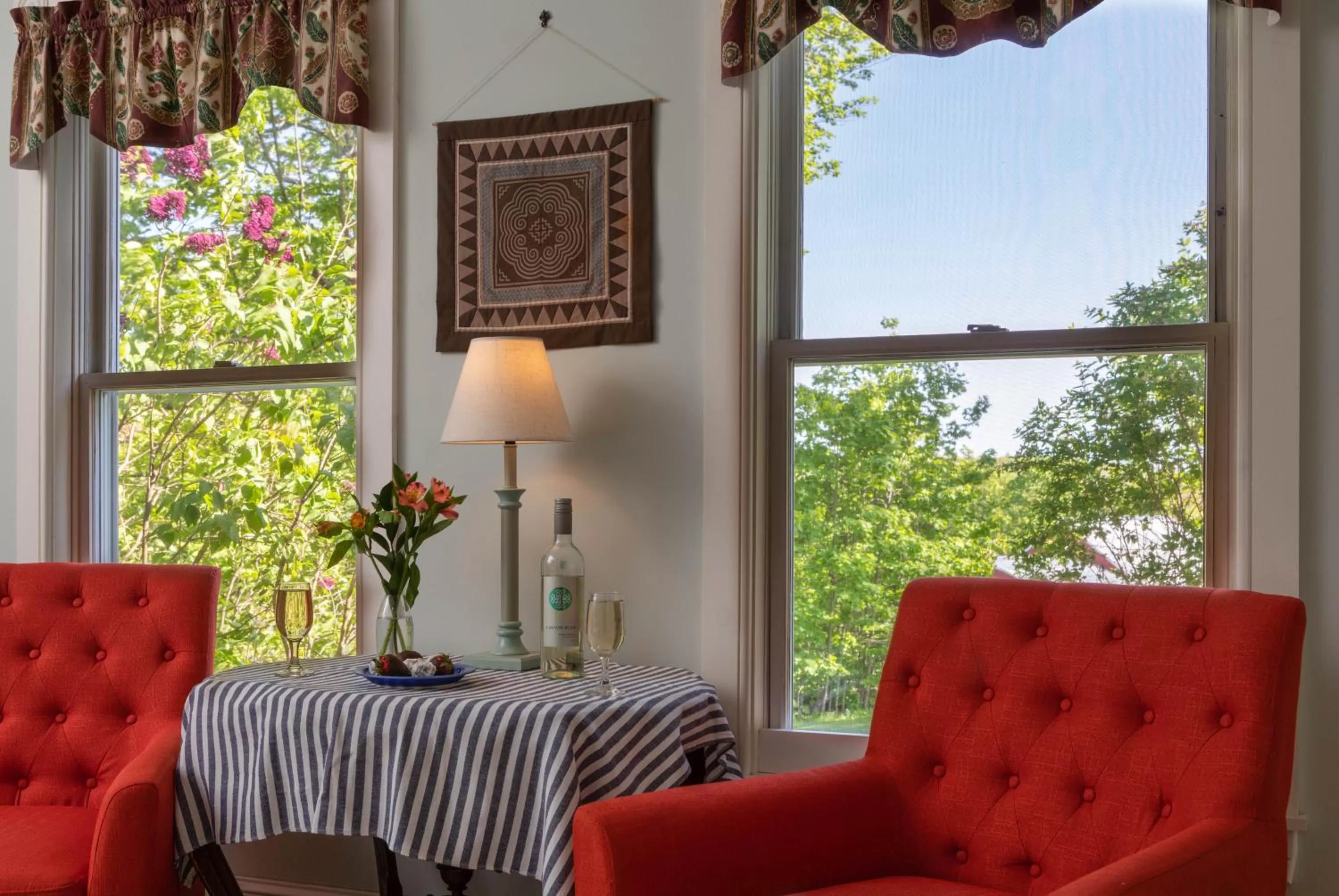 Seating area in Maple Hill Farm Inn
