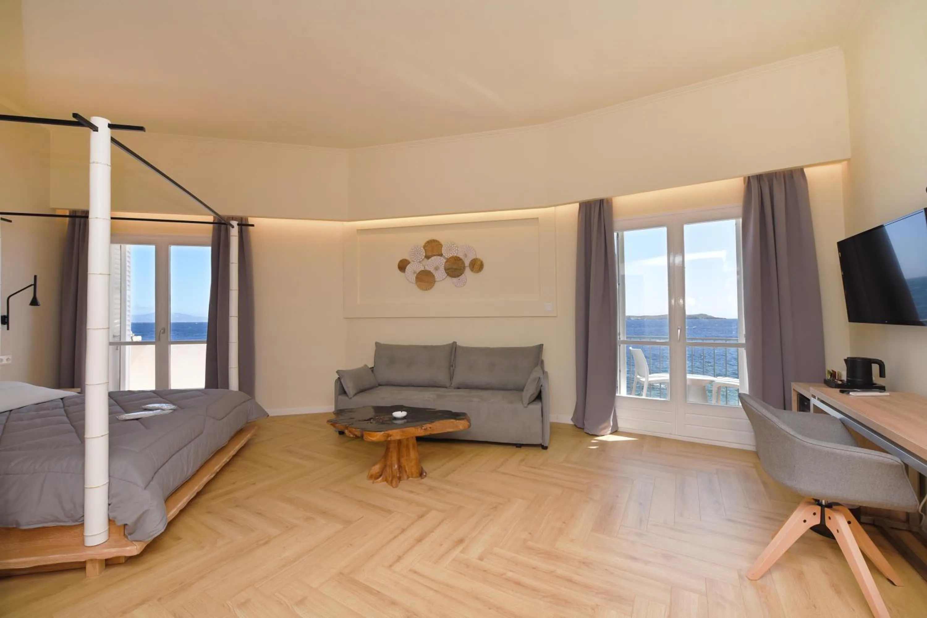 Seating area in Hotel Hermes