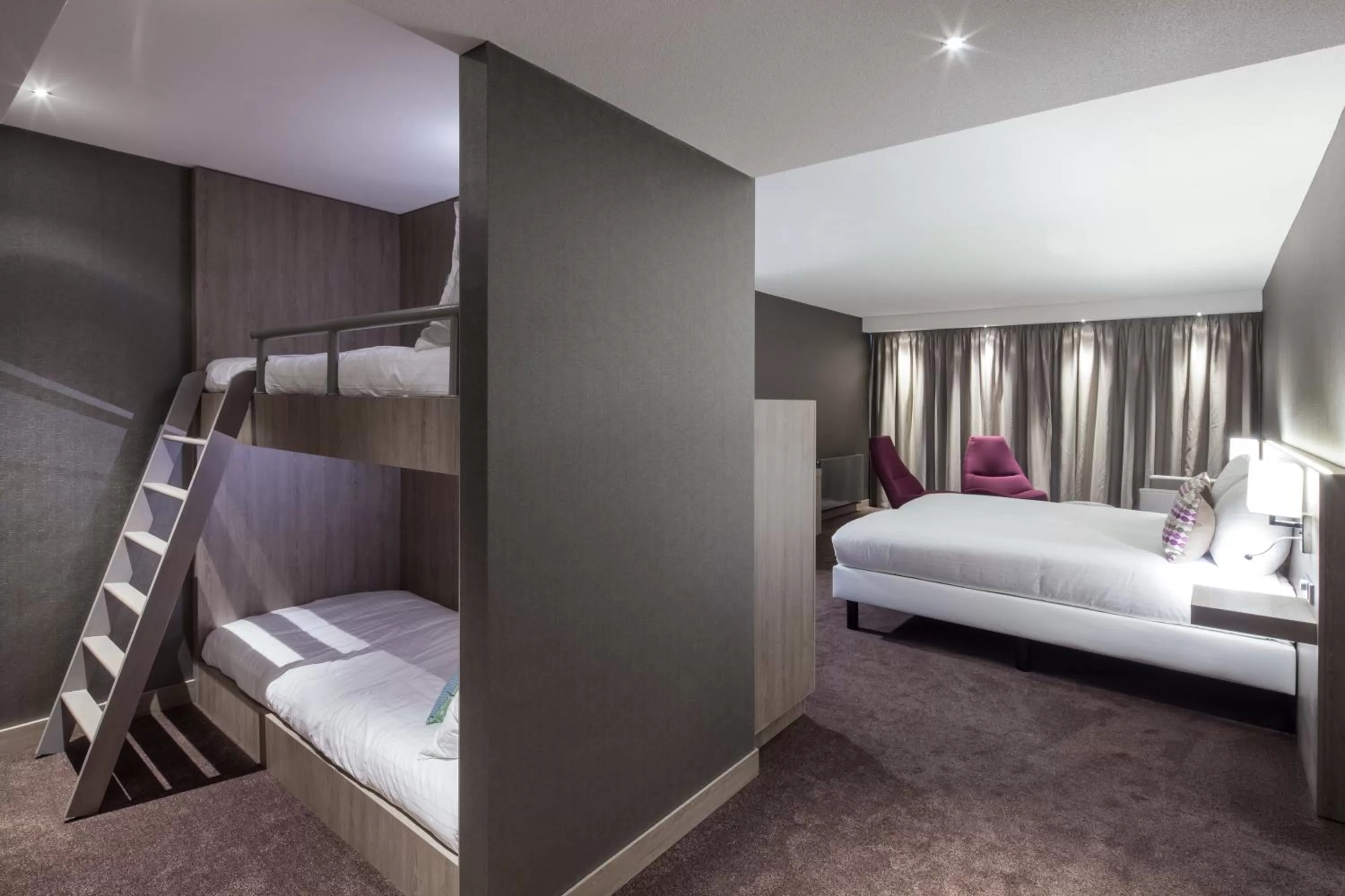 Photo of the whole room, Bed in Van der Valk Hotel Haarlem