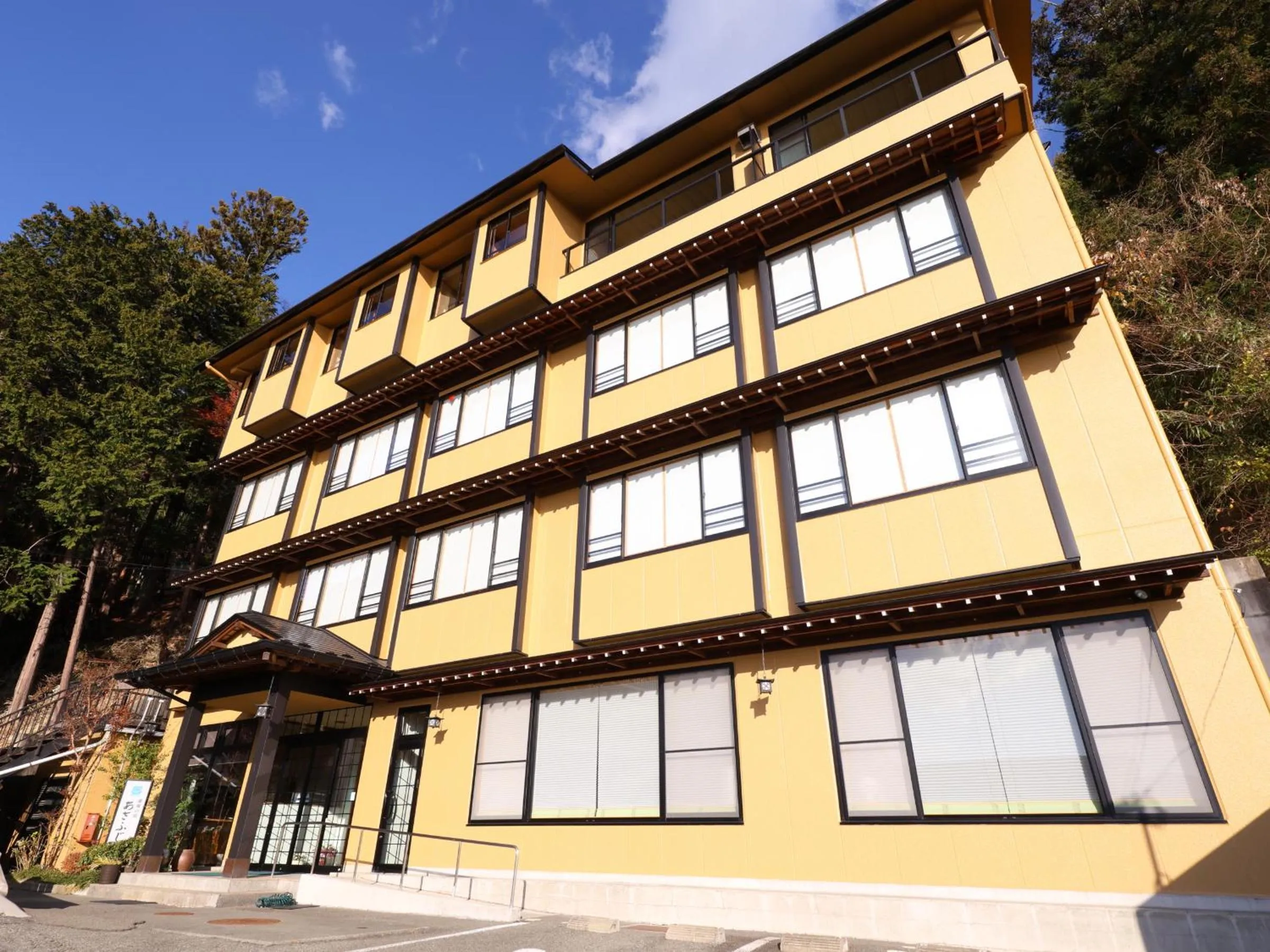 Property building in Hotel Asafuji