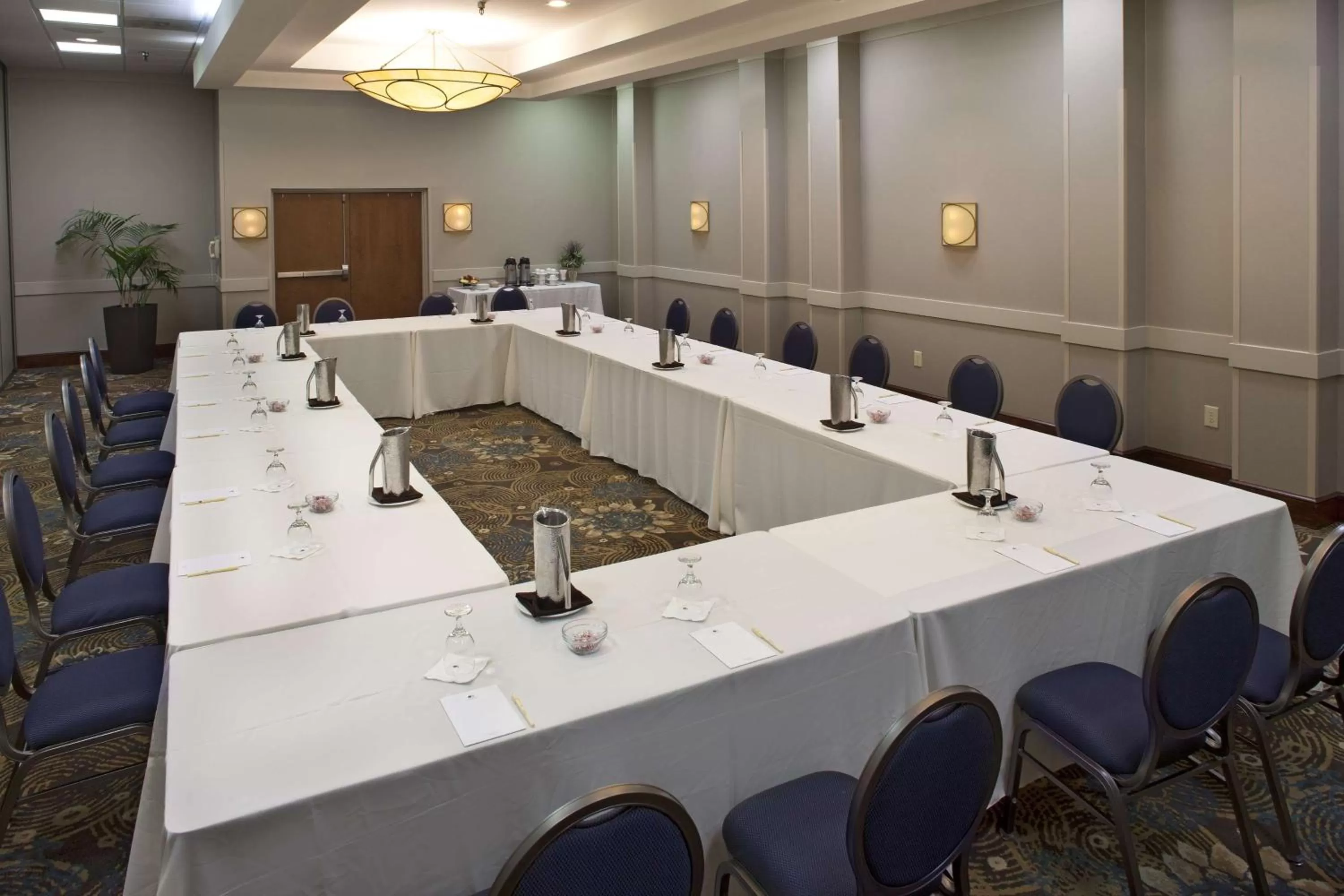 Meeting/conference room in DoubleTree by Hilton Murfreesboro