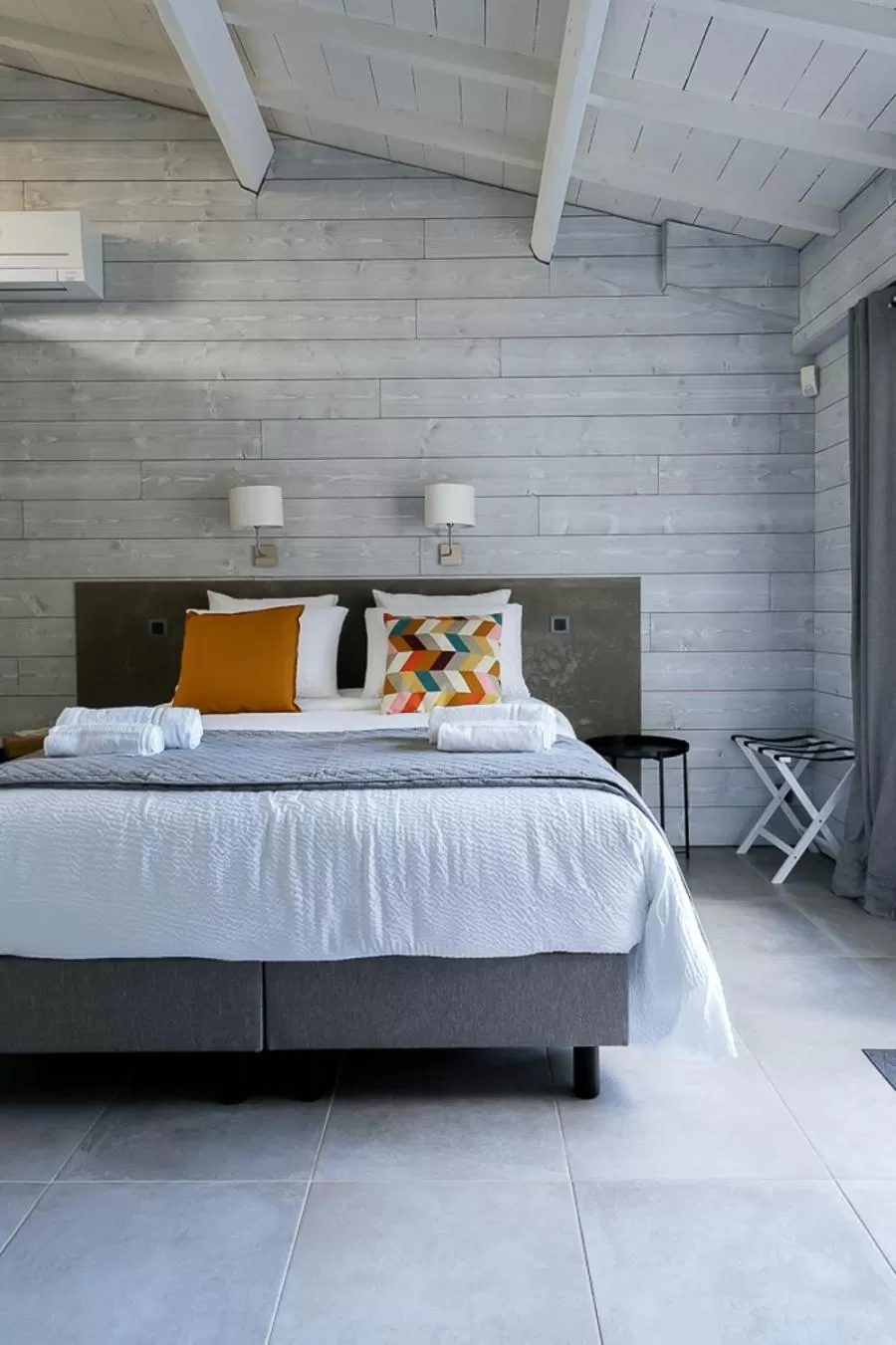 Bed in Le Mas des Oliviers Nîmes