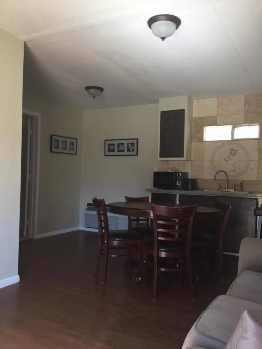 Kitchen or kitchenette in Olancha RV Park and Motel