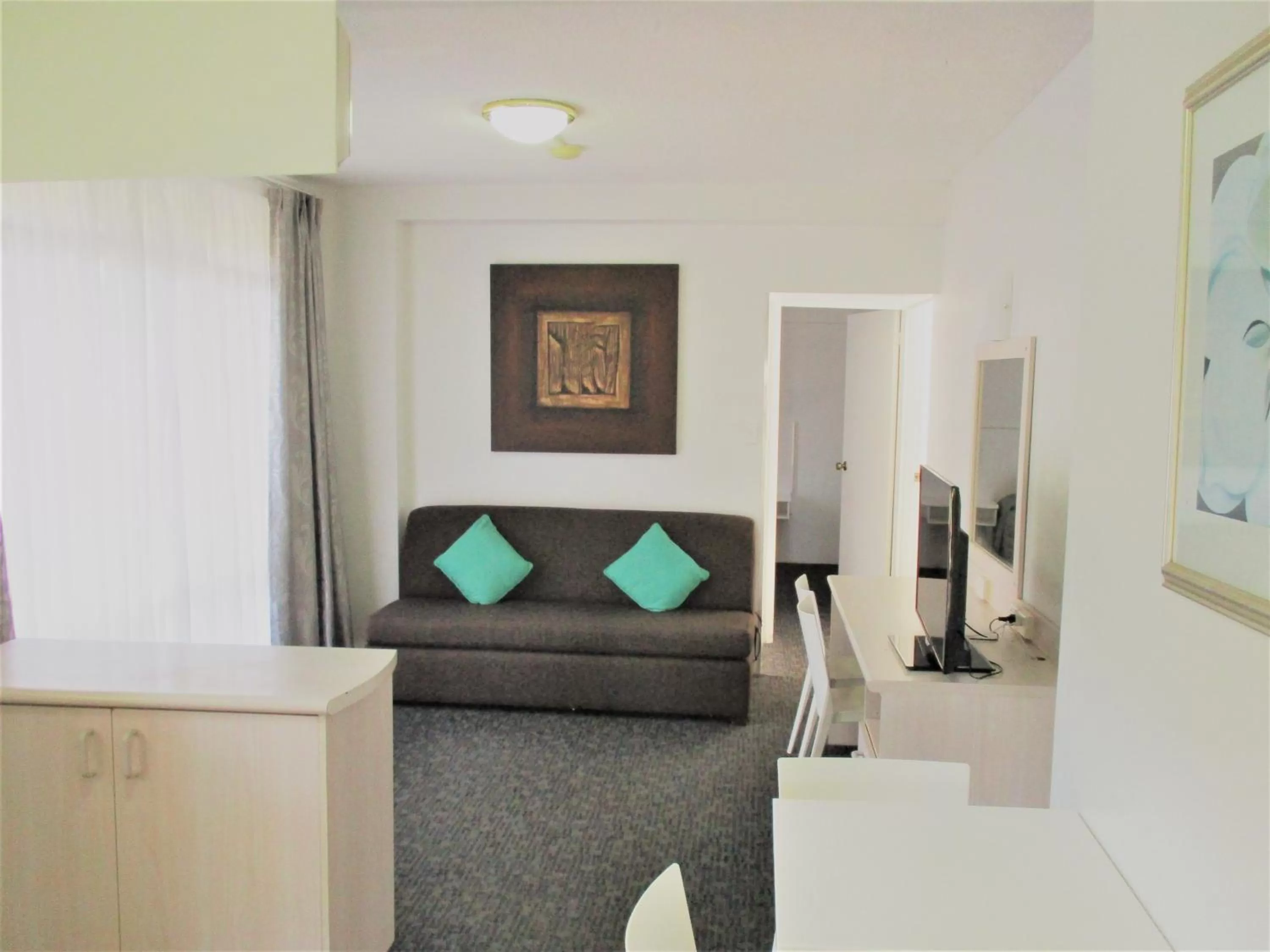 Living room in Cronulla Motor Inn