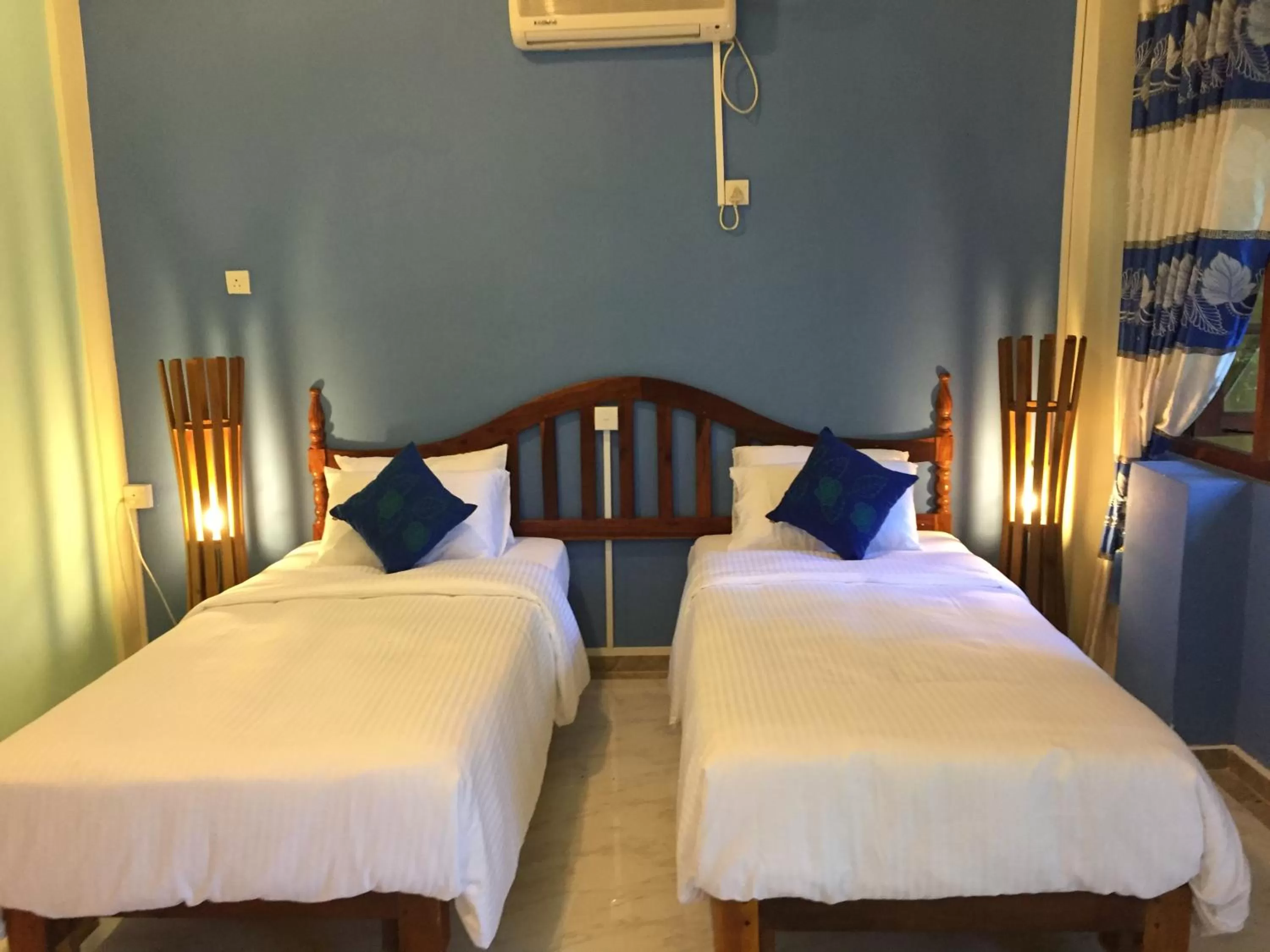 Photo of the whole room, Bed in Le leopard d 'argent