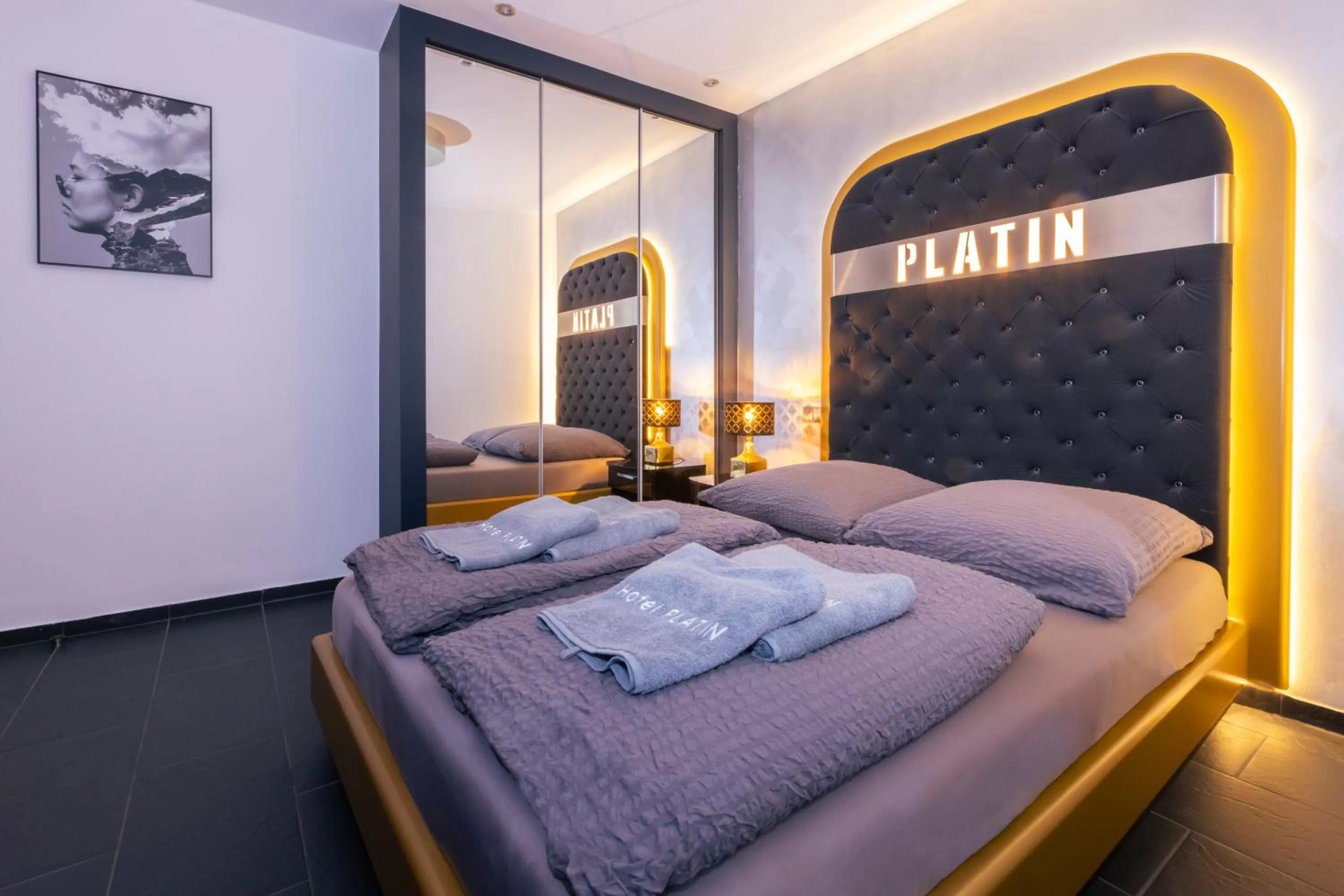 Bed in Hotel Platin