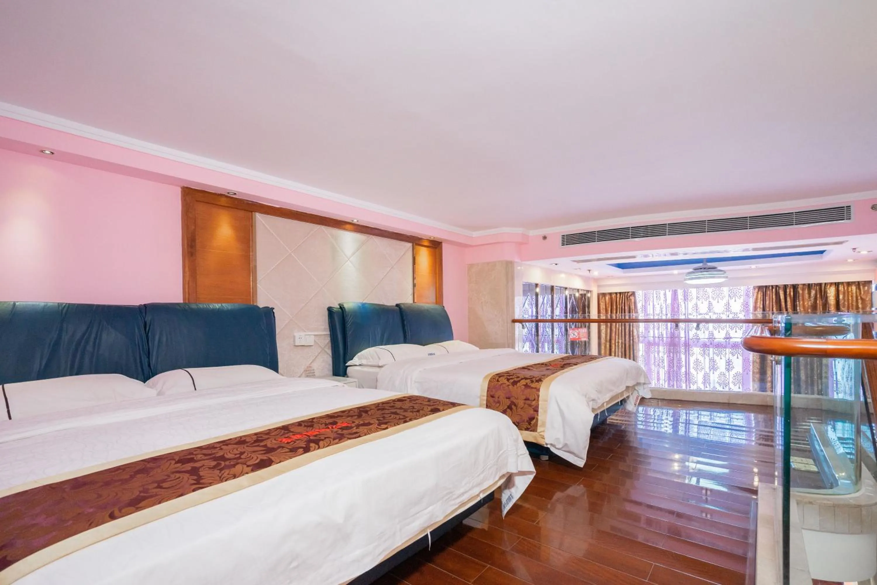 Photo of the whole room, Bed in Guangzhou Hakka Apartment Beijing Road