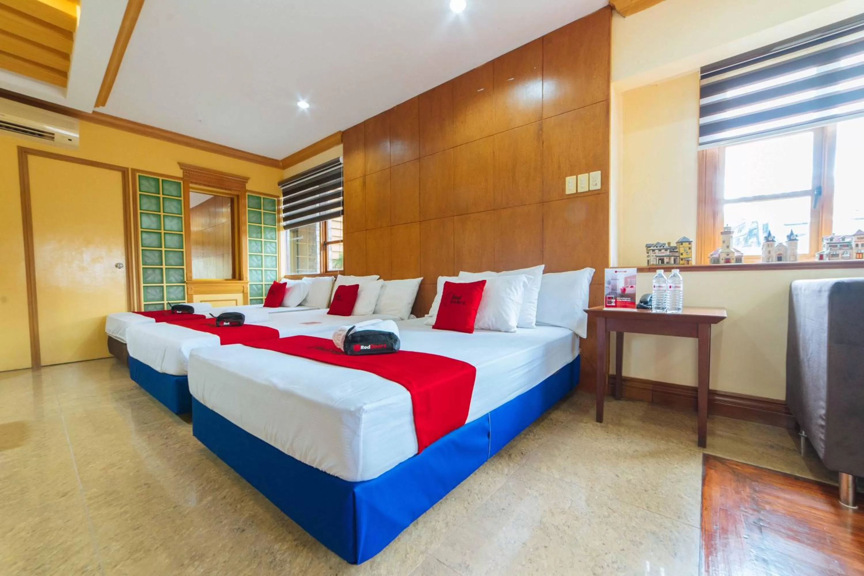 Photo of the whole room, Bed in RedDoorz Plus @ Starhomes Olivianville