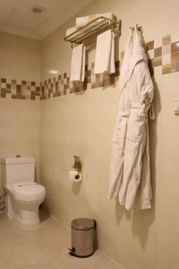 Golden Airport Hotel