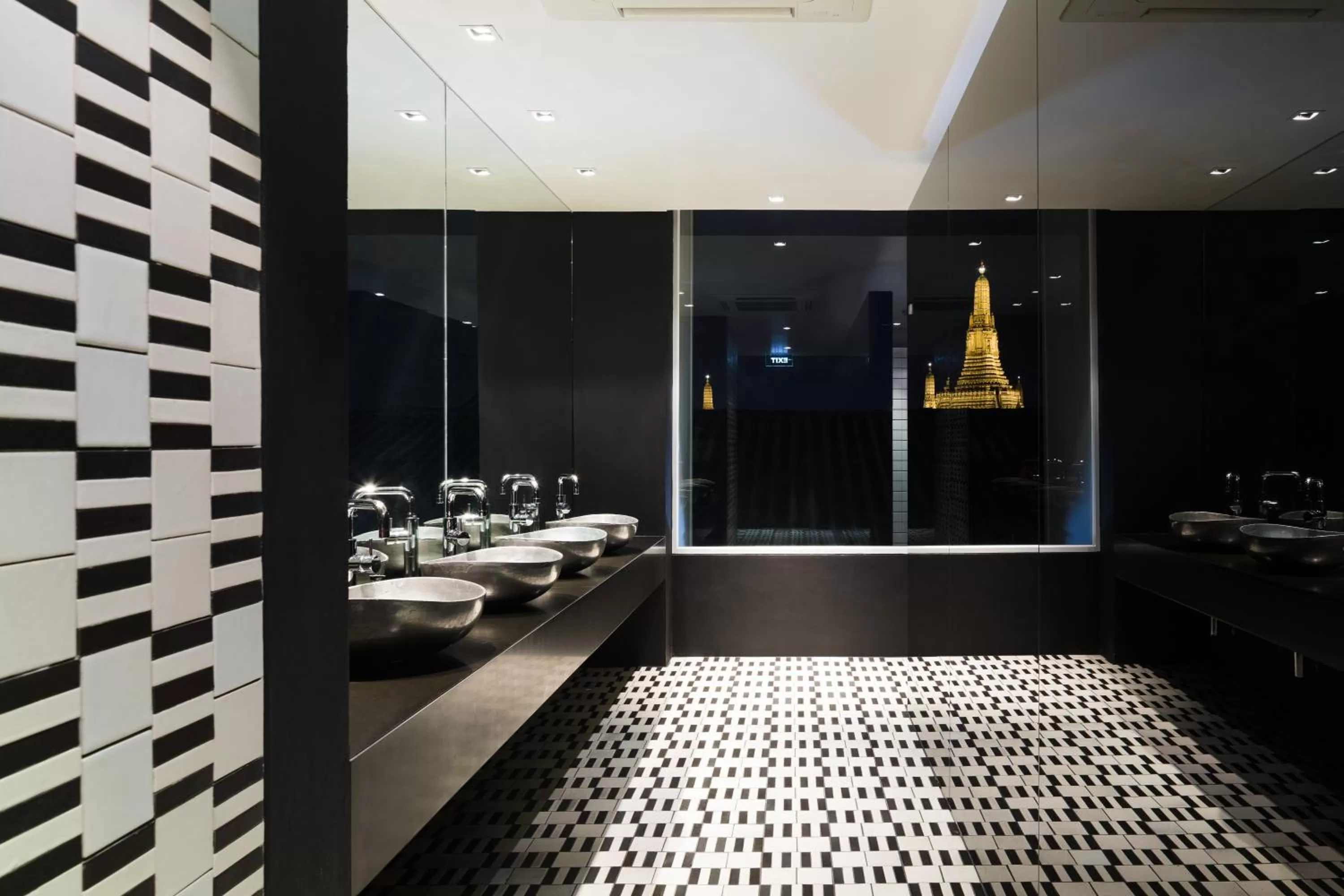 Decorative detail in Sala Rattanakosin Bangkok