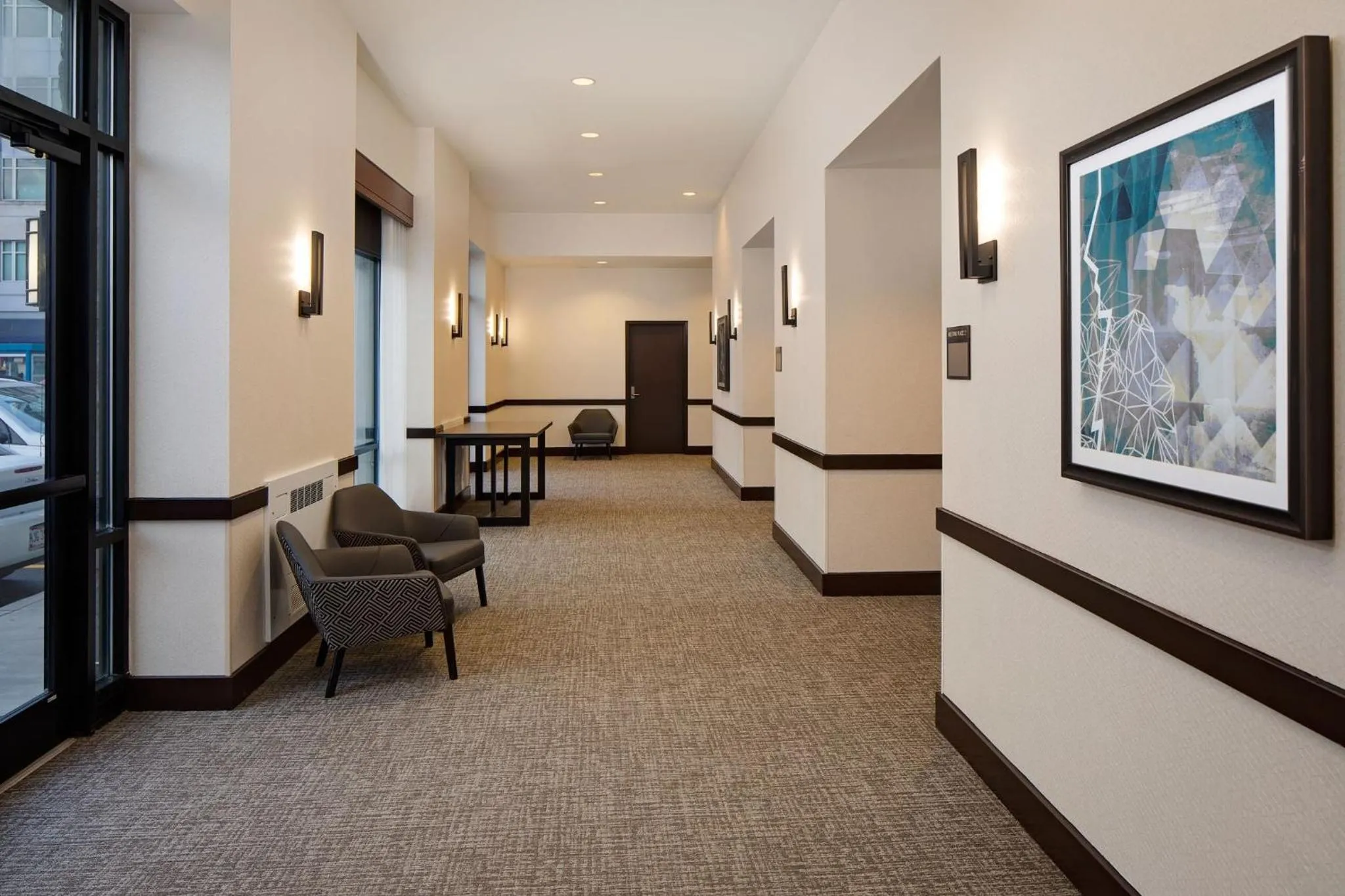 Property building in Hyatt Place Pittsburgh North Shore