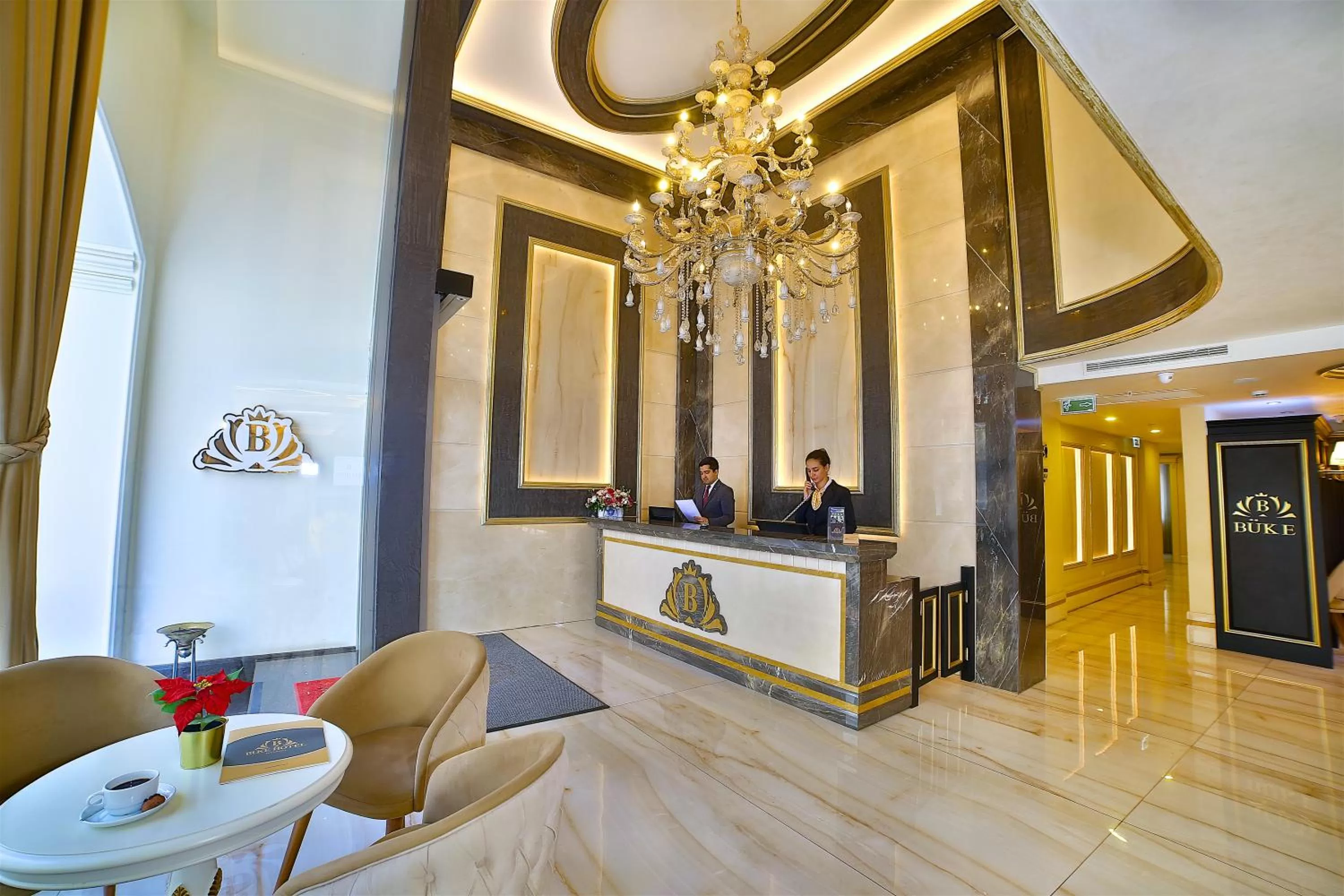 Lobby or reception in Büke Hotel Şişli