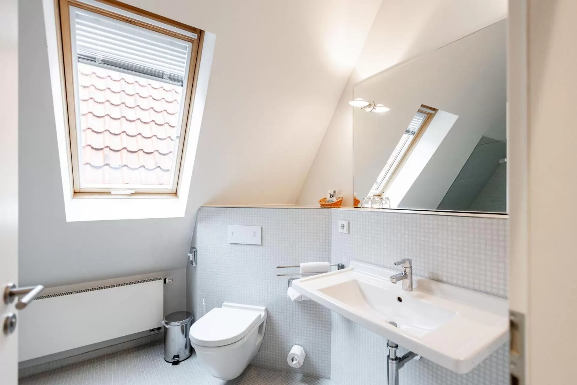 Bathroom in Hotel Stadt Kassel