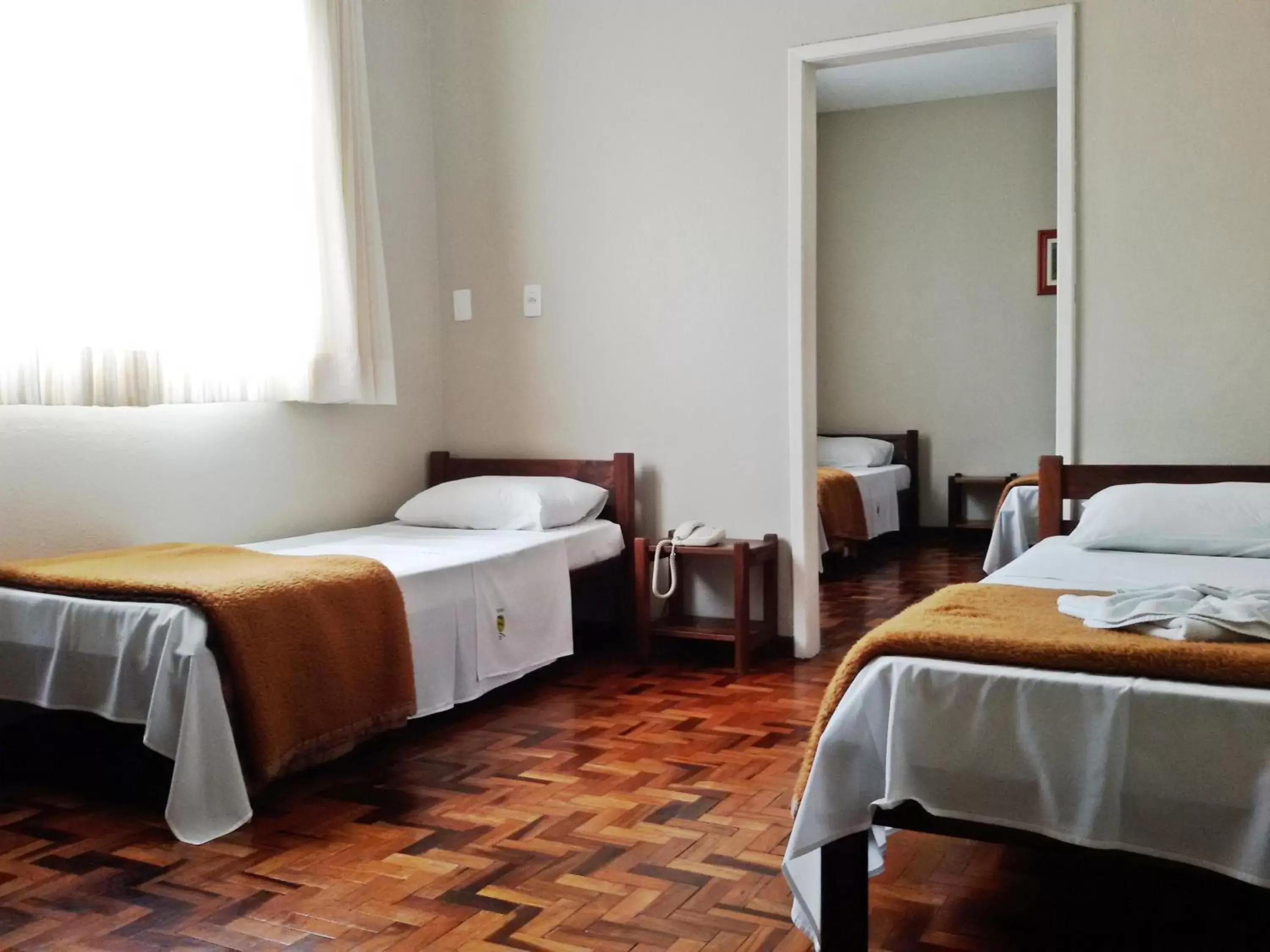 Standard Quintuple Room in Hotel Nelo Standard Quintuple Room in Hotel Nelo