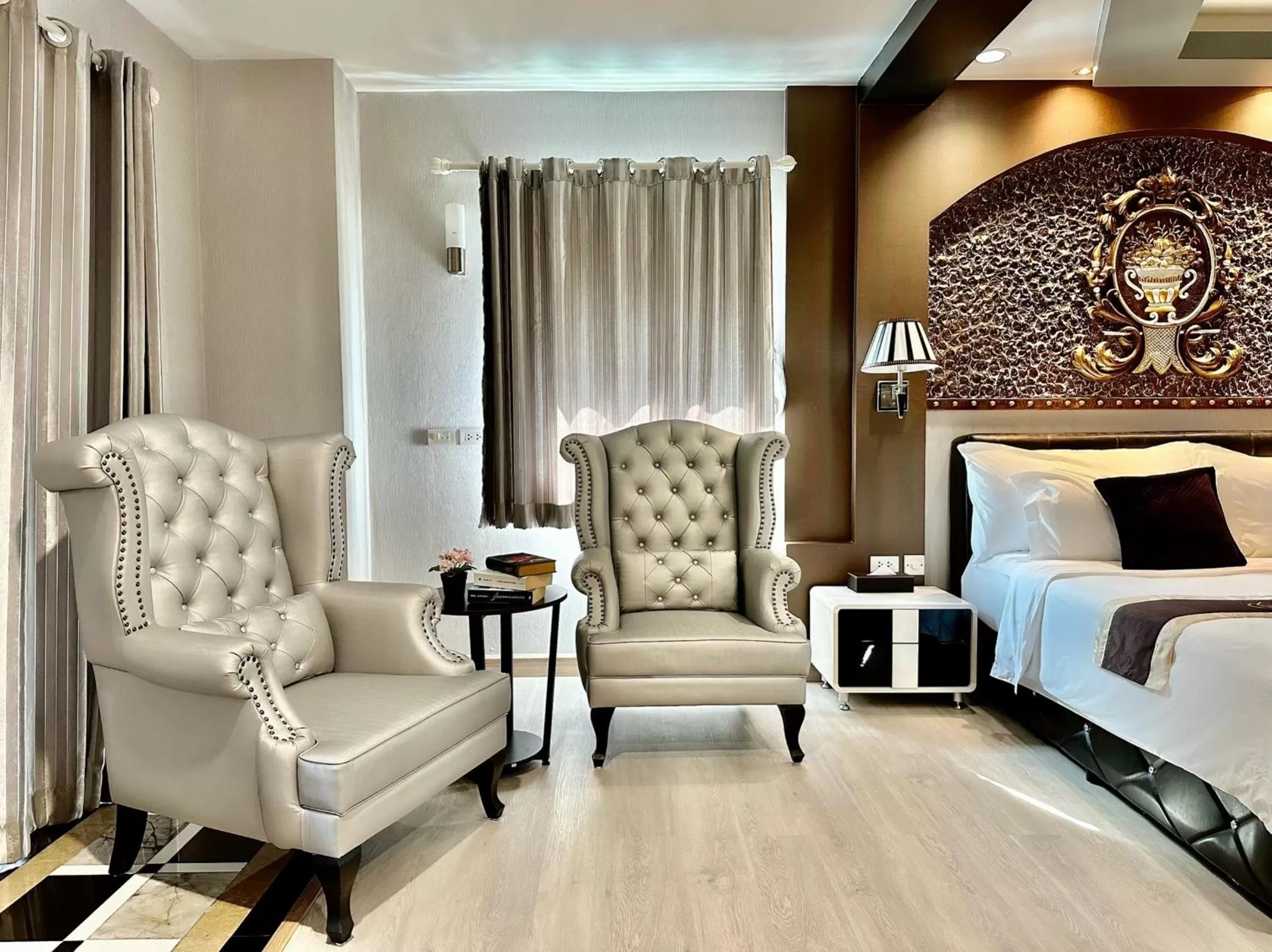 Seating area in KTK Pattaya Hotel & Residence